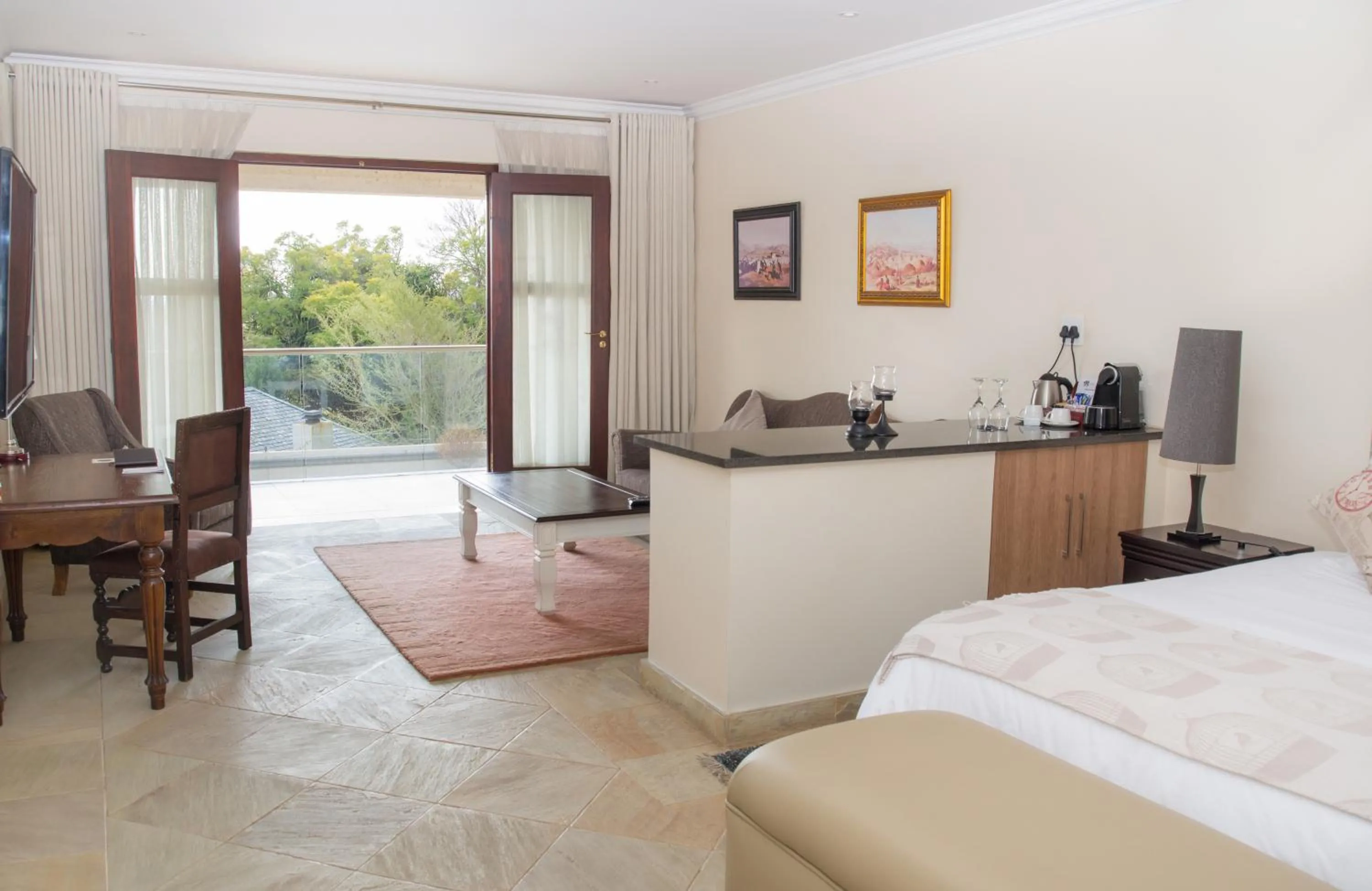 Photo of the whole room in Gardenia Boutique Hotel