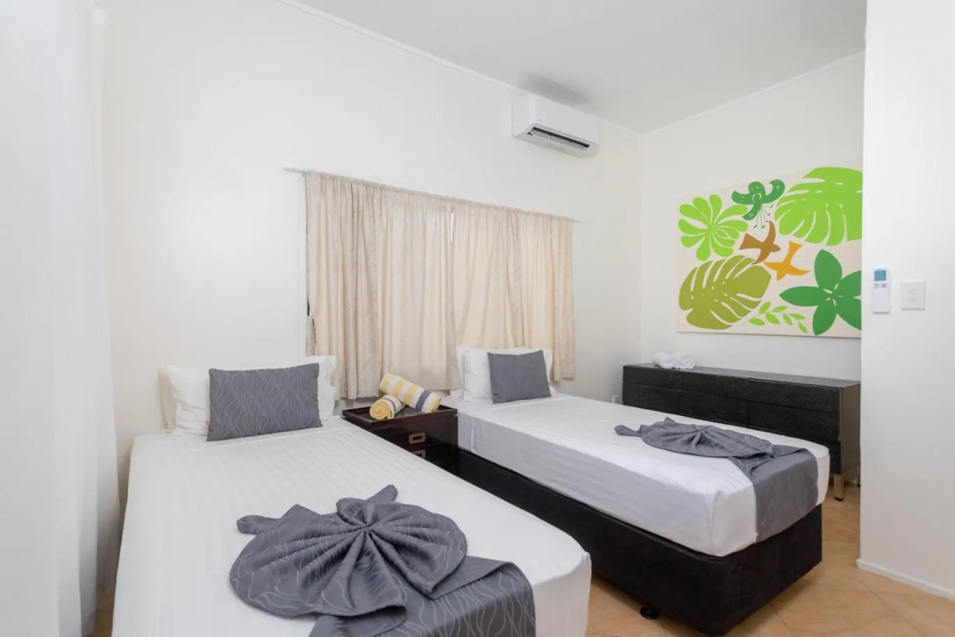 Bedroom, Bed in Moana Sands Beachfront Villas