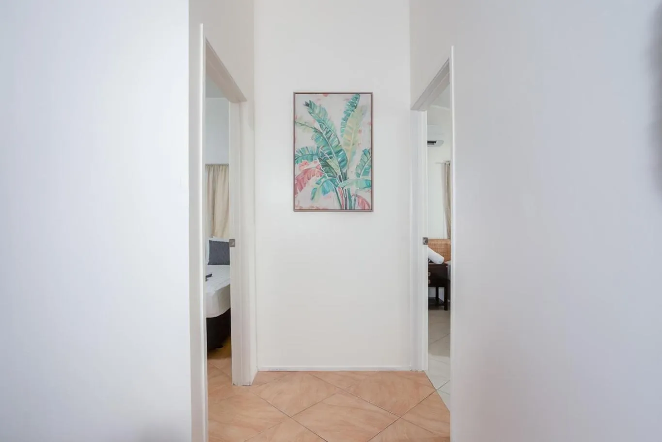 Property building in Moana Sands Beachfront Villas