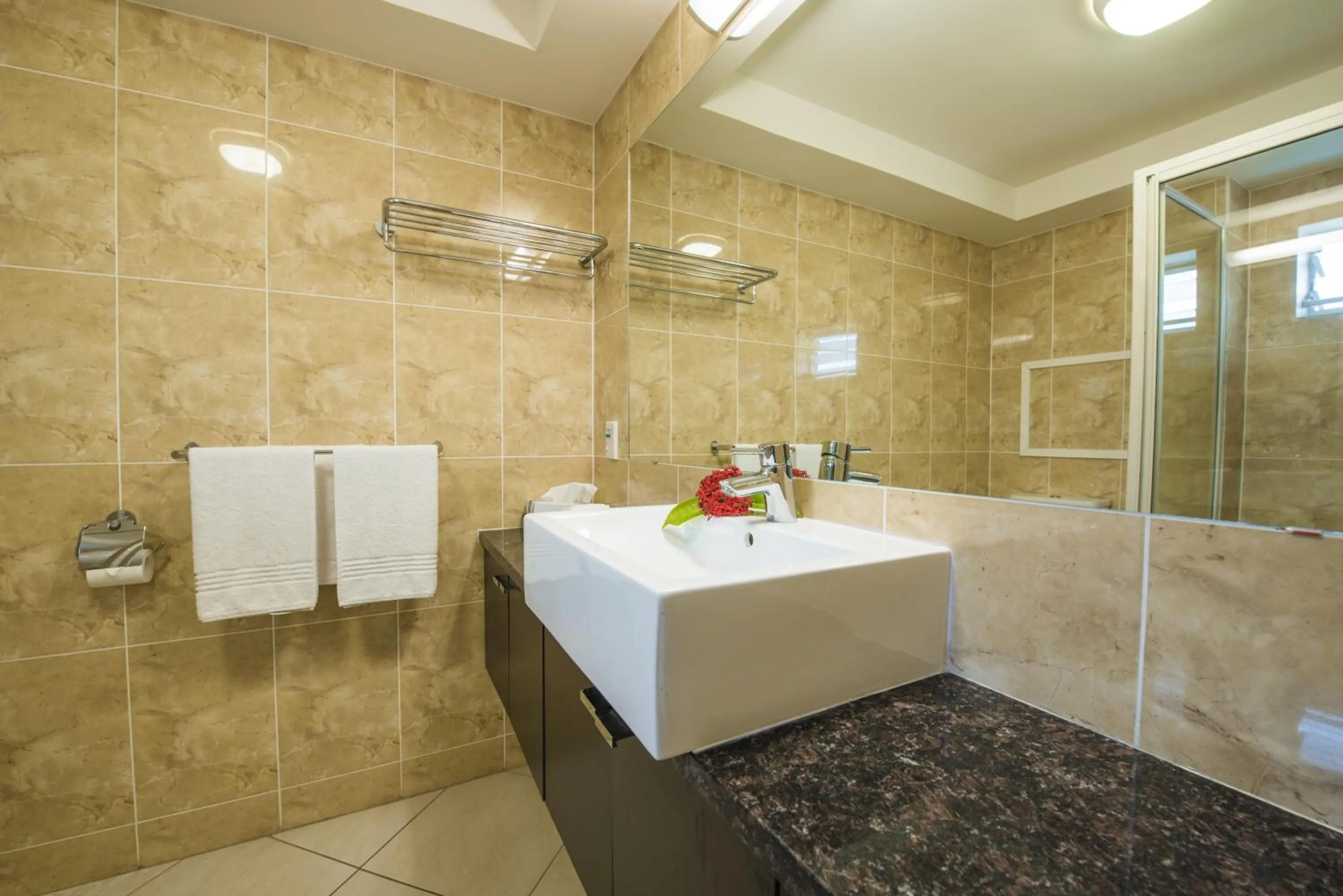 Bathroom in Moana Sands Beachfront Villas