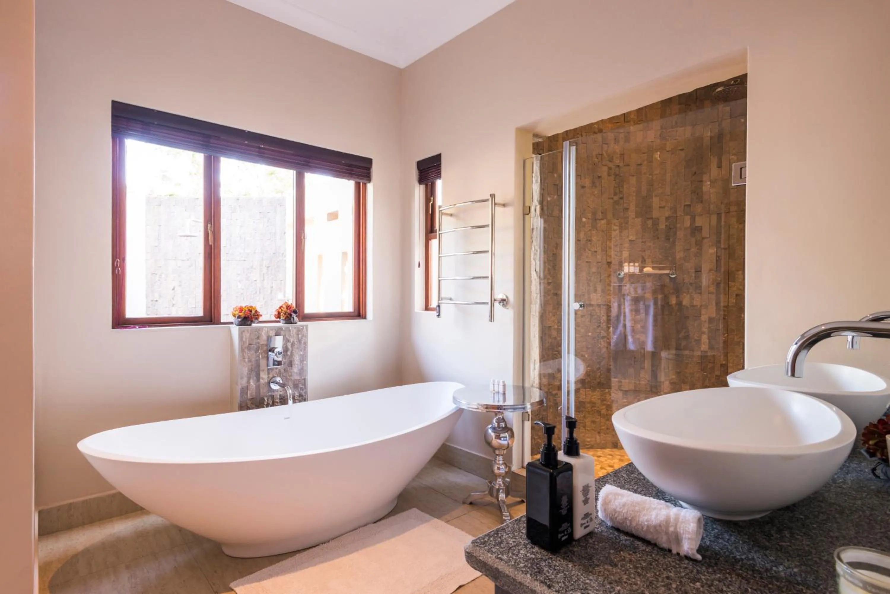 Shower in AM Lodge - Hoedspruit