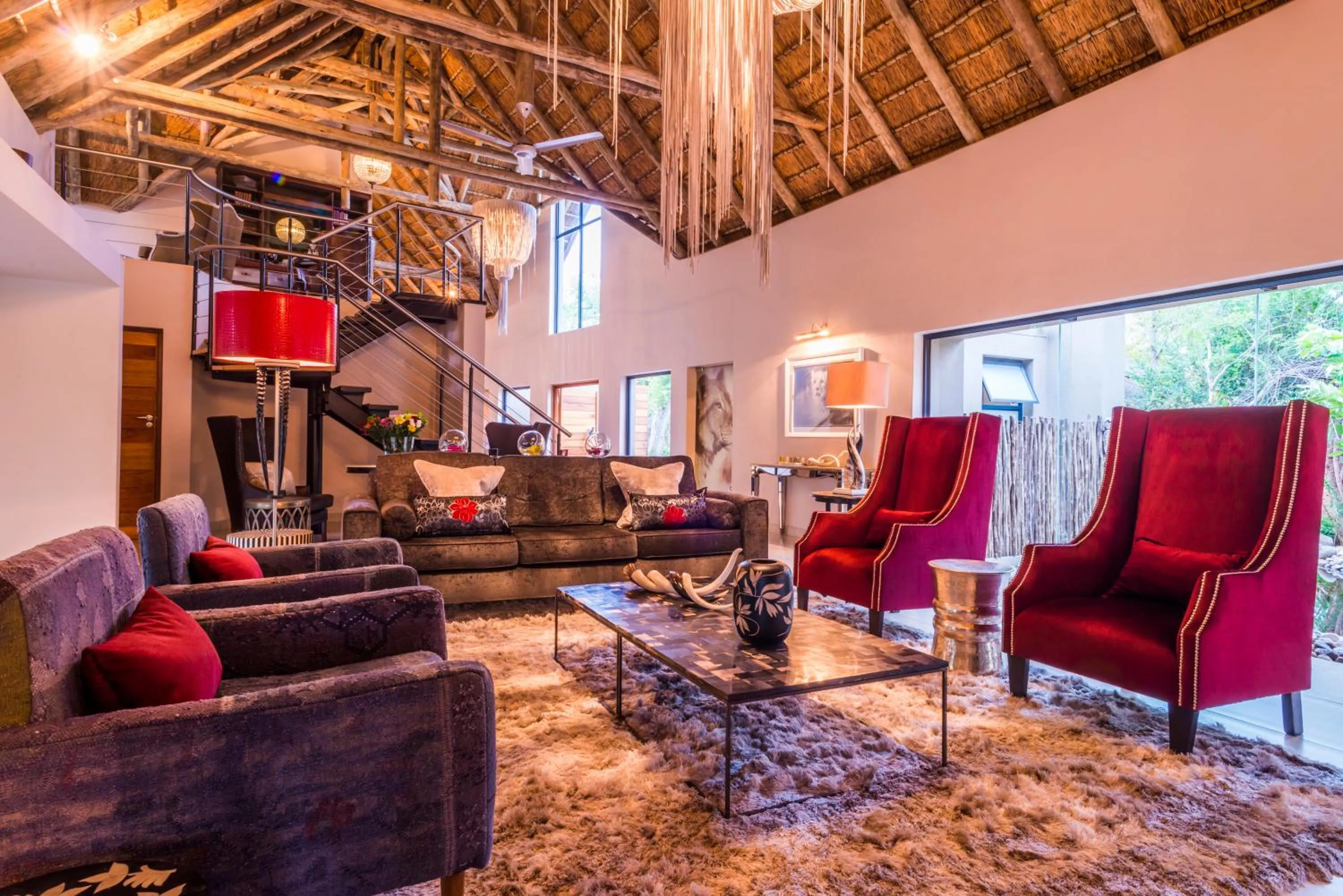 Living room in AM Lodge - Hoedspruit