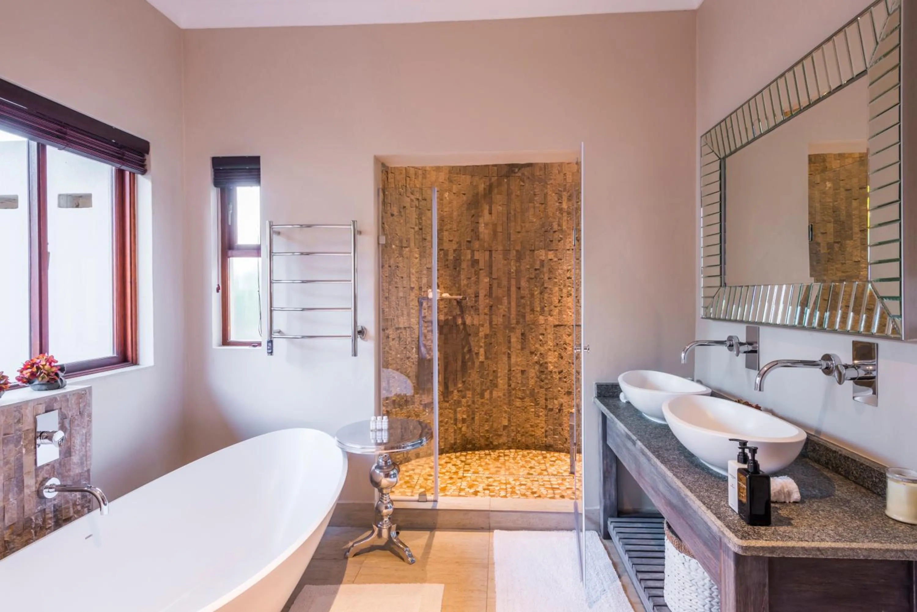 Shower in AM Lodge - Hoedspruit