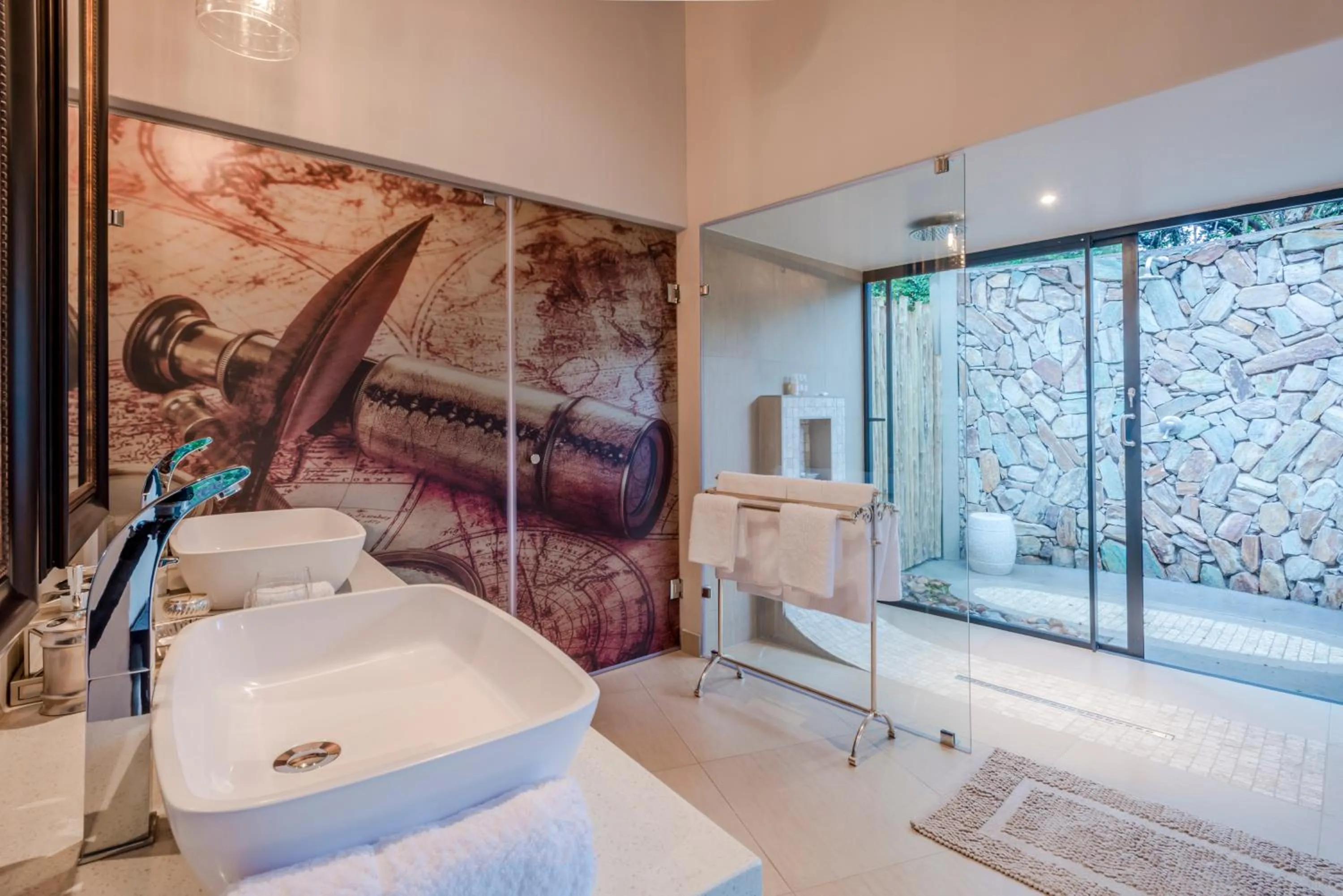 Shower in AM Lodge - Hoedspruit