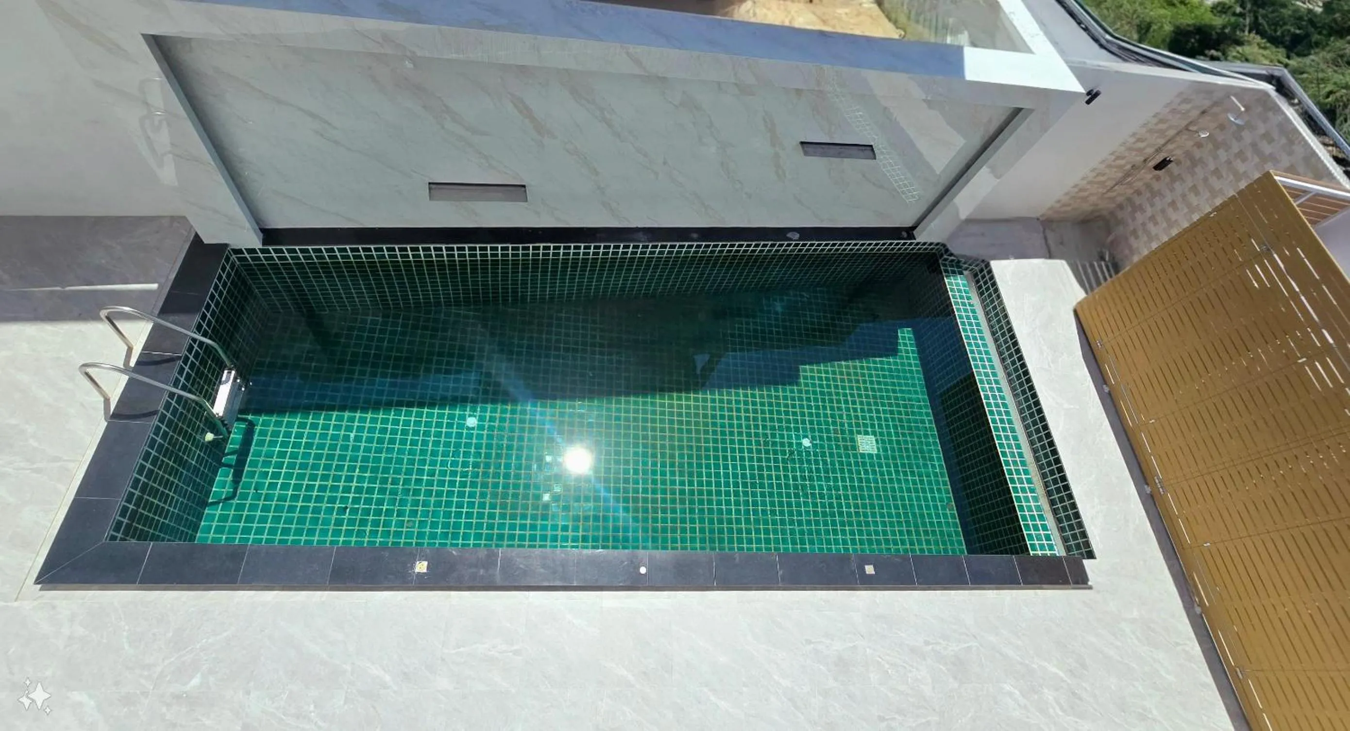 Swimming pool in Smile Boutique at Saiyuan