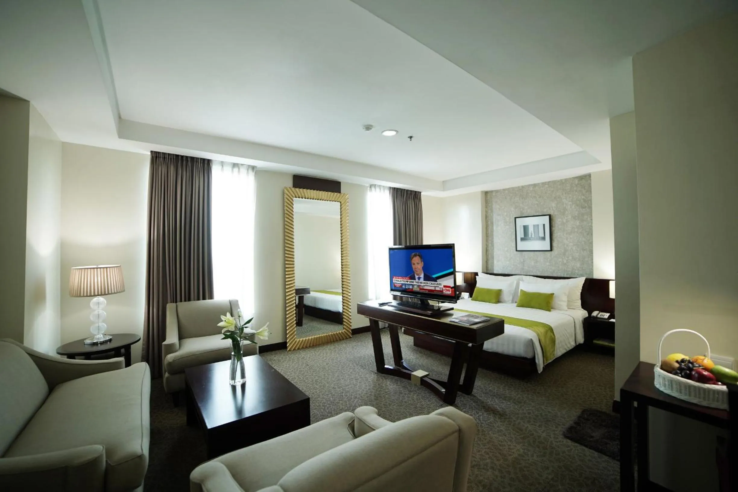 Living room, Seating Area in Park Hotel Cawang Jakarta