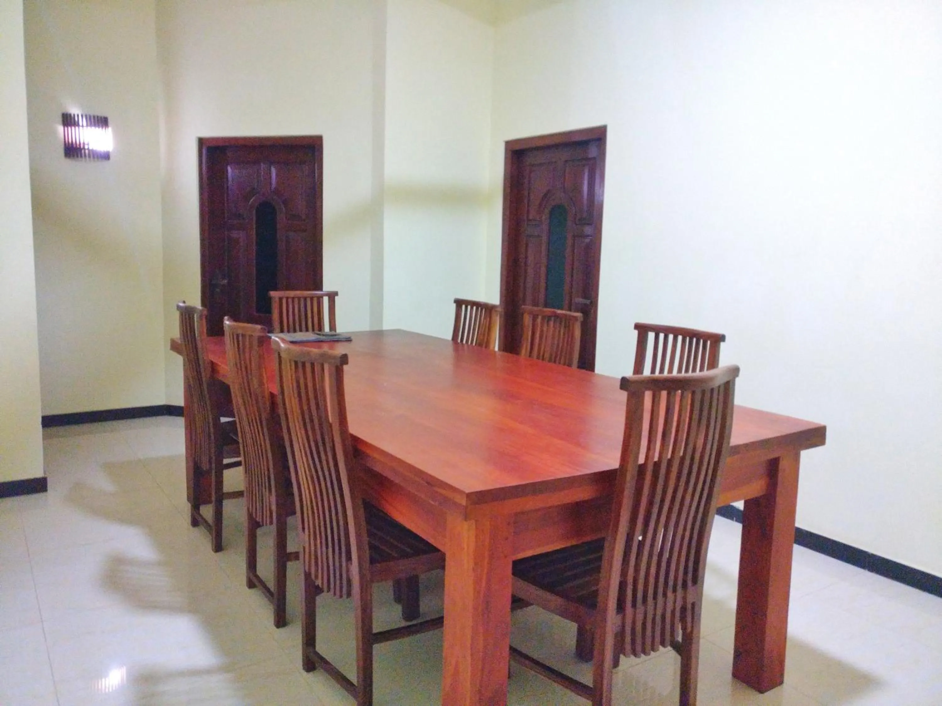 Restaurant/places to eat in Villa Happy Home