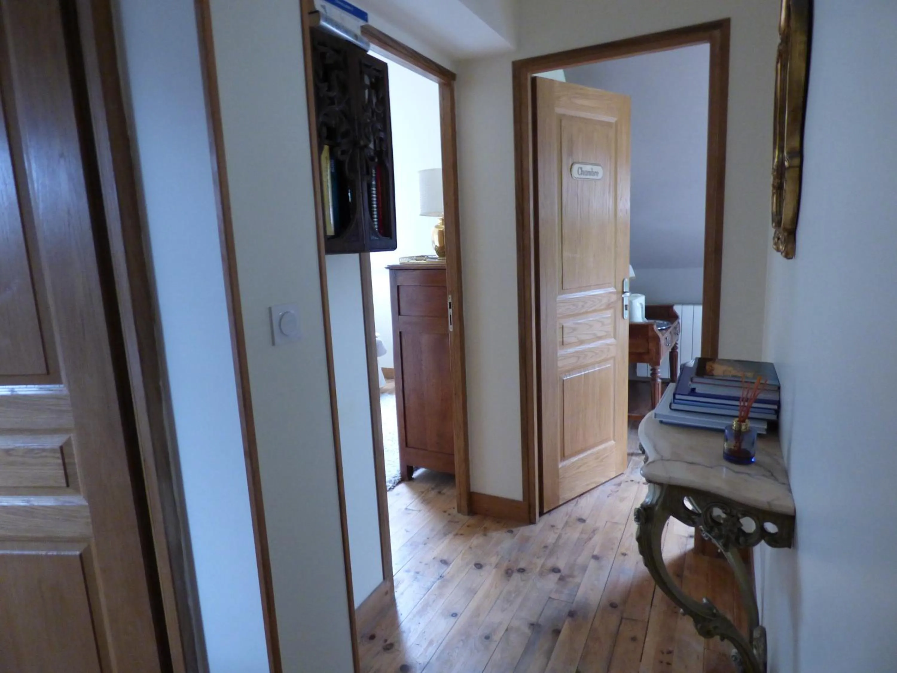 Le Clos des Camélias, 4 chambres- 8 personnes- 300m de la plage