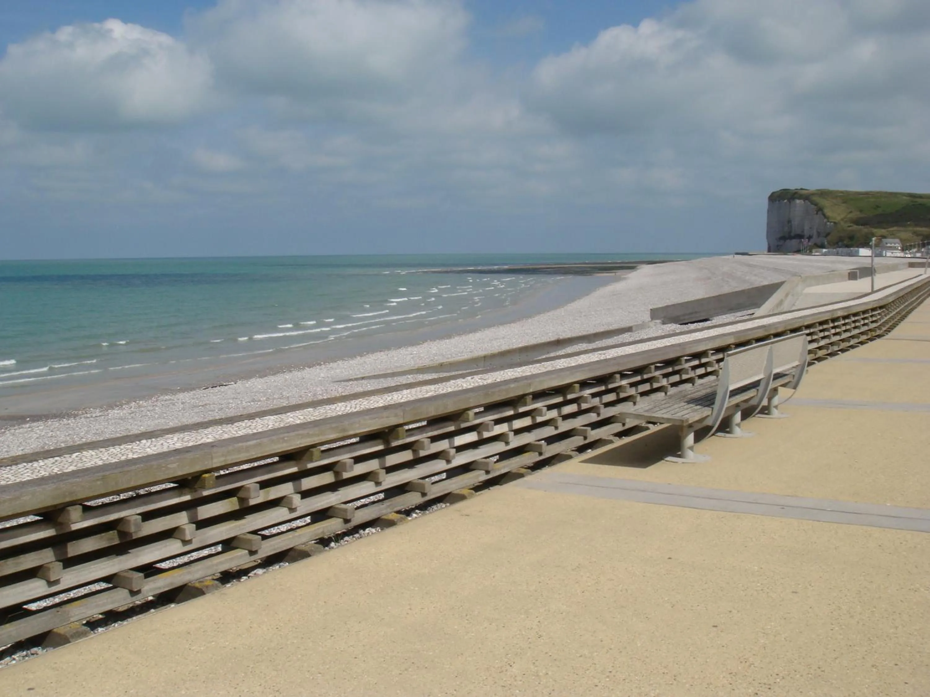 Beach in Le Clos des Camélias, 4 chambres- 8 personnes- 300m de la plage