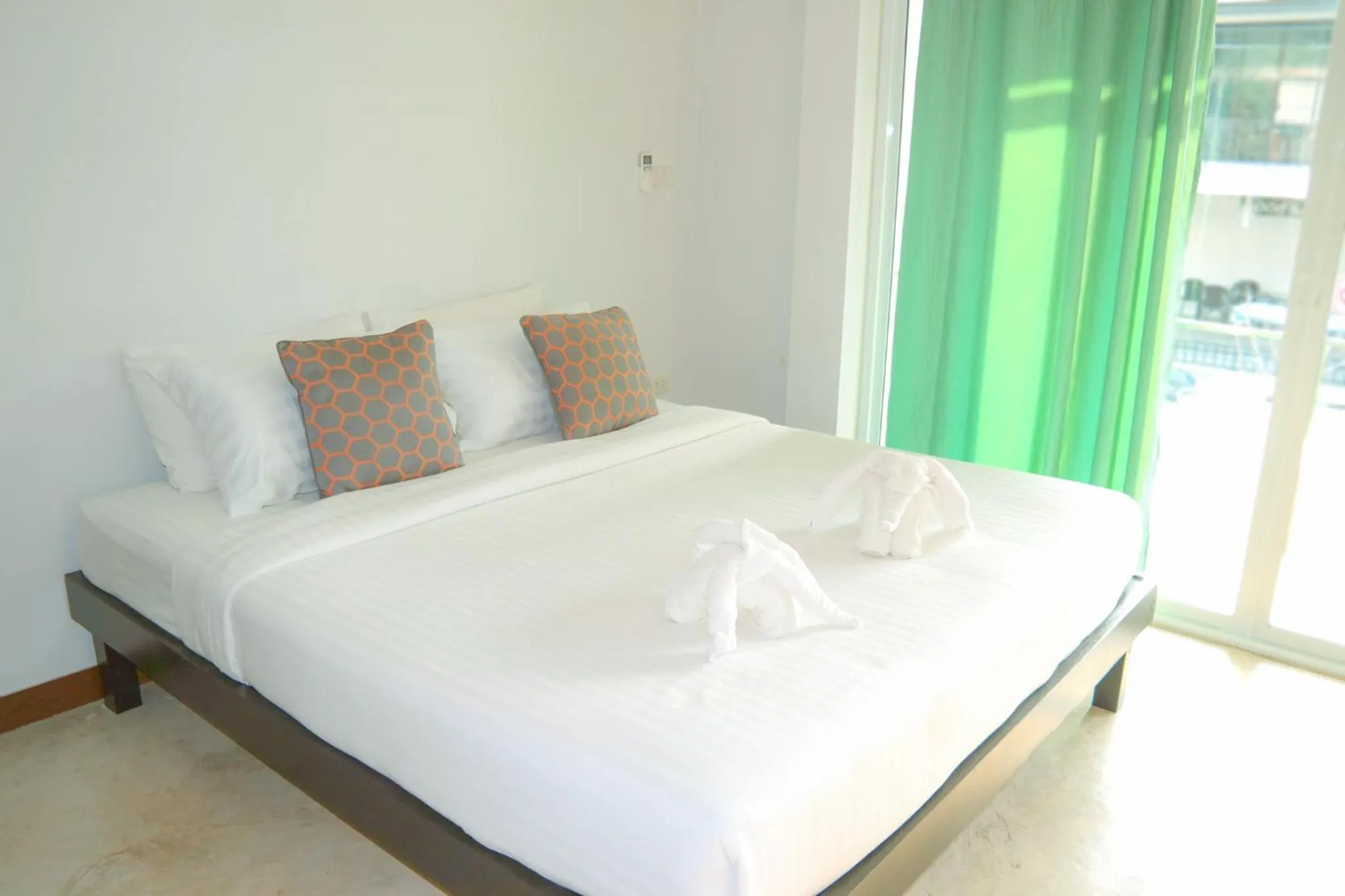 Photo of the whole room, Bed in Baan i Talay Chumphon บ้านไอทะเลชุมพร