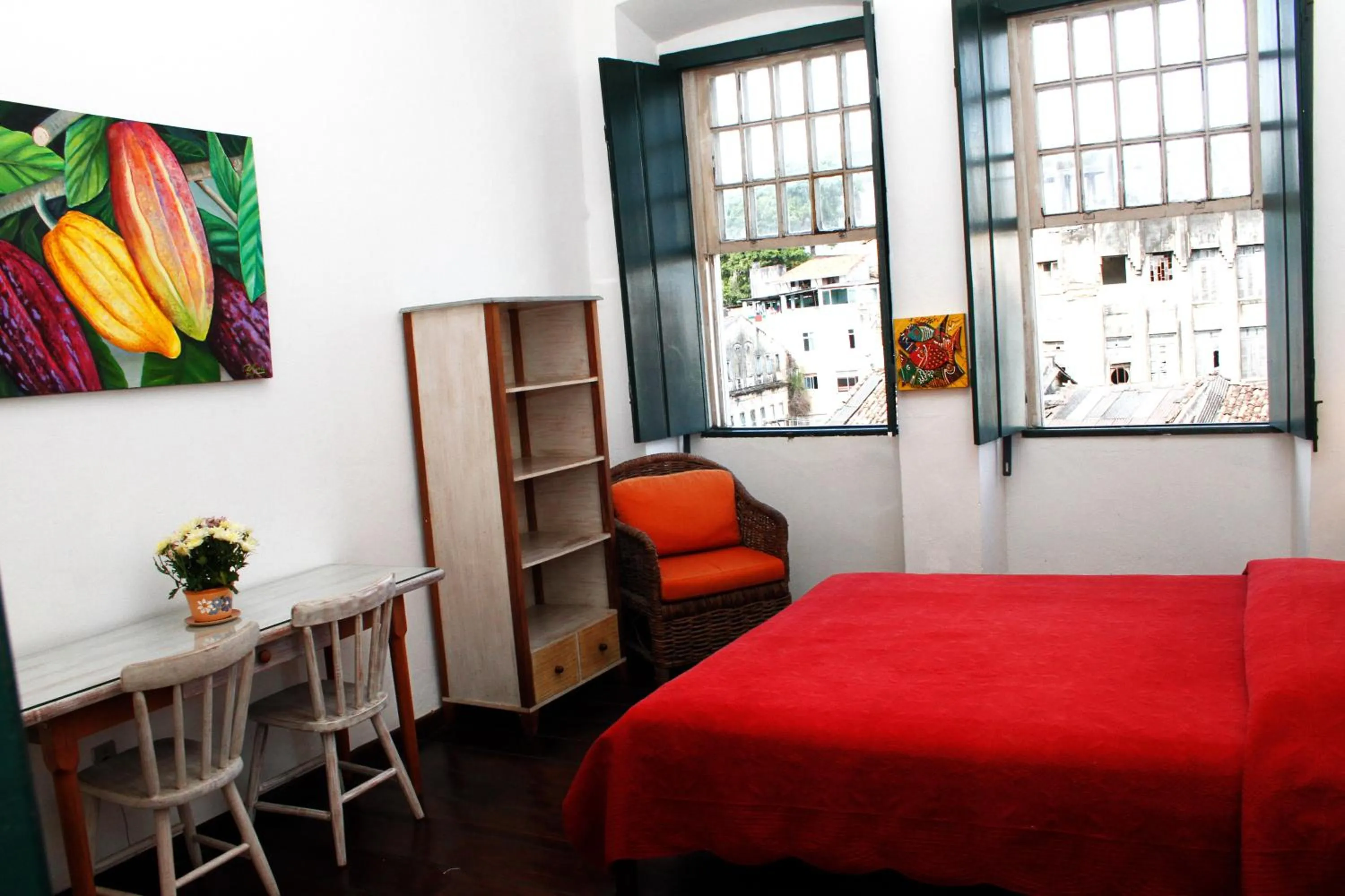 Photo of the whole room in Studio do Carmo Galeria de Artes e Pousada