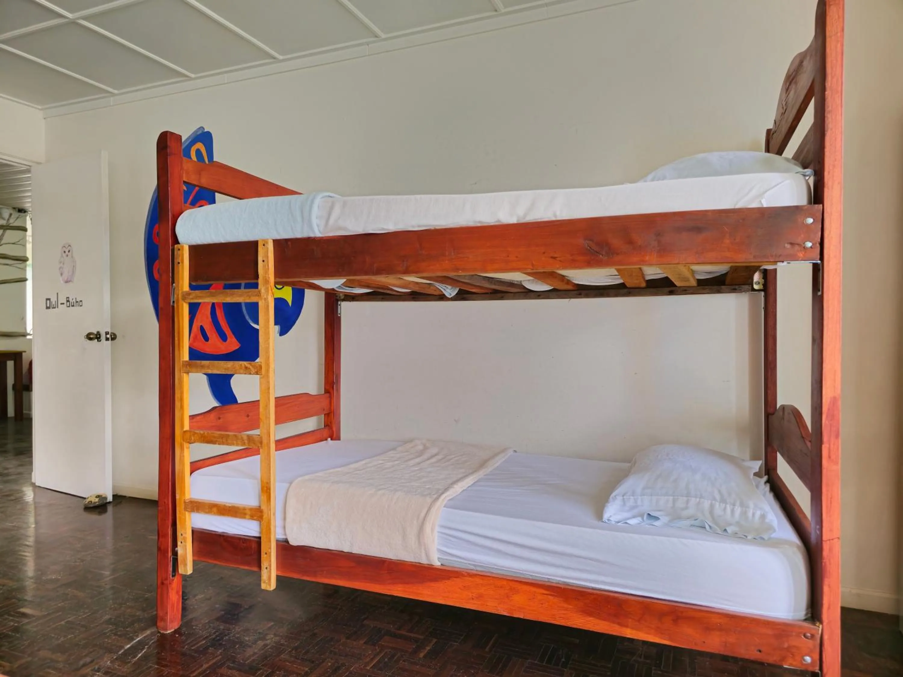 Bed in 8-Bed Dormitory Room in Haven Hotel