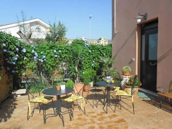 Property building in Viola di Mare Rooms and Parking