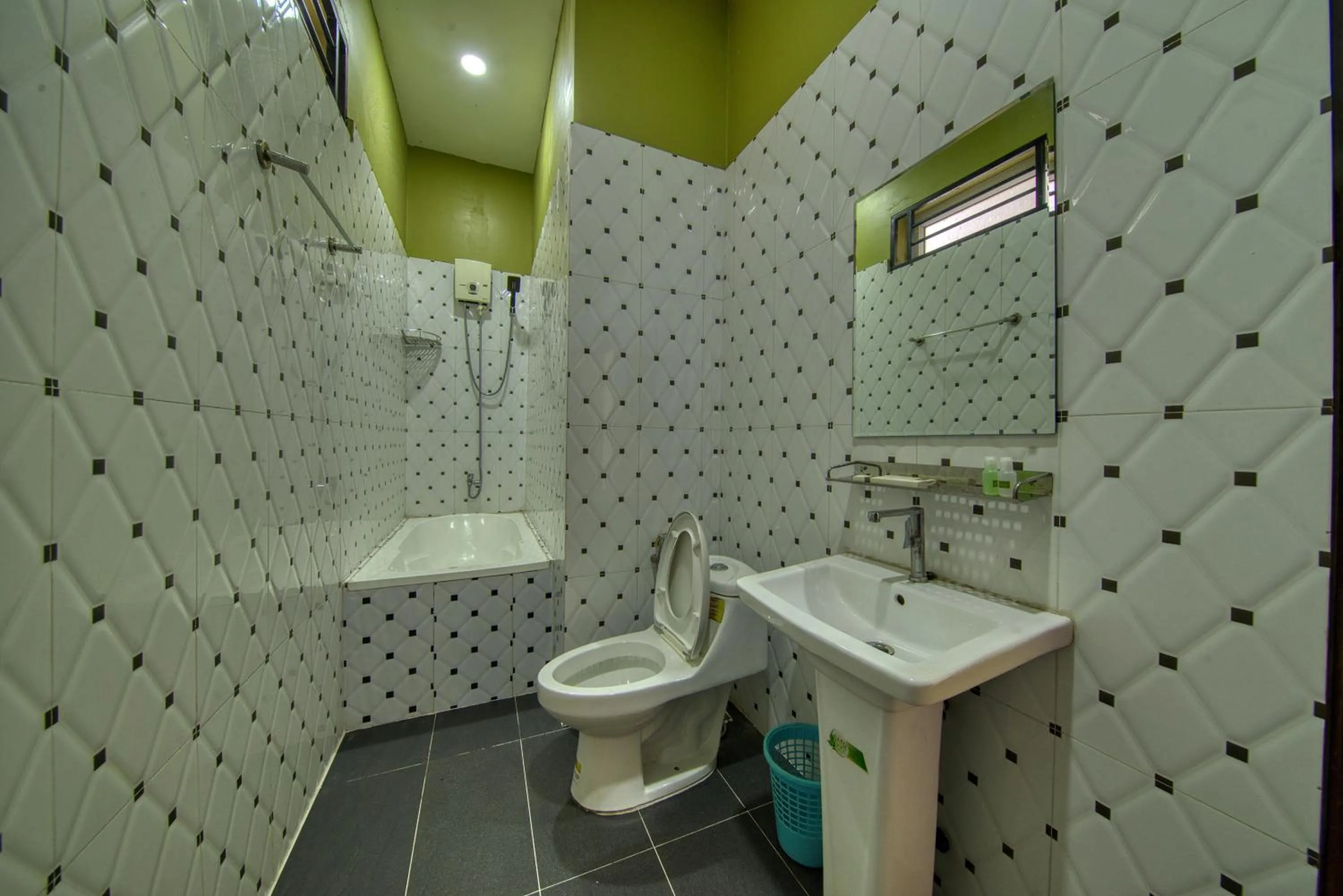 Bathroom in Kalinga Art Home Guest House
