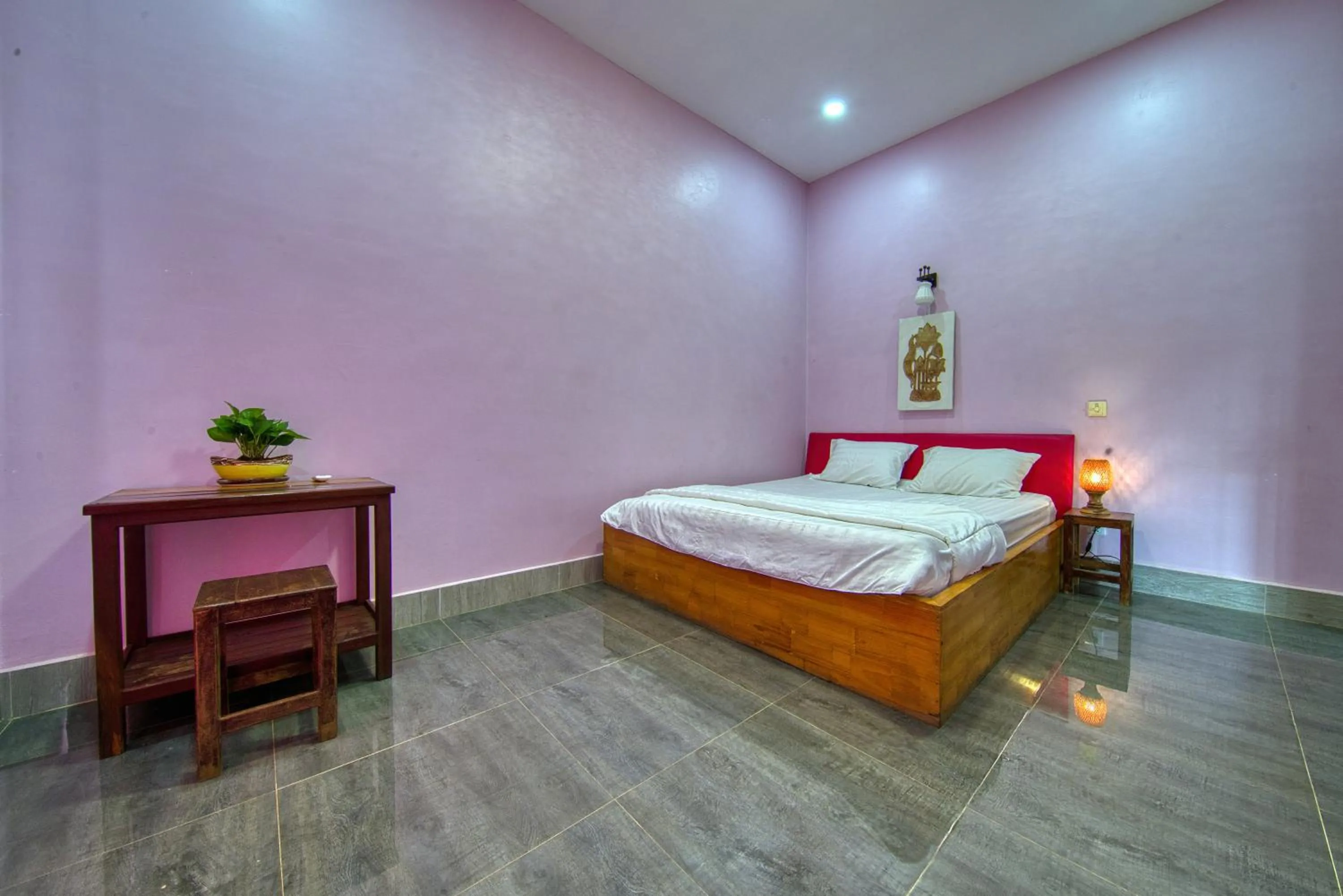 Photo of the whole room, Bed in Kalinga Art Home Guest House