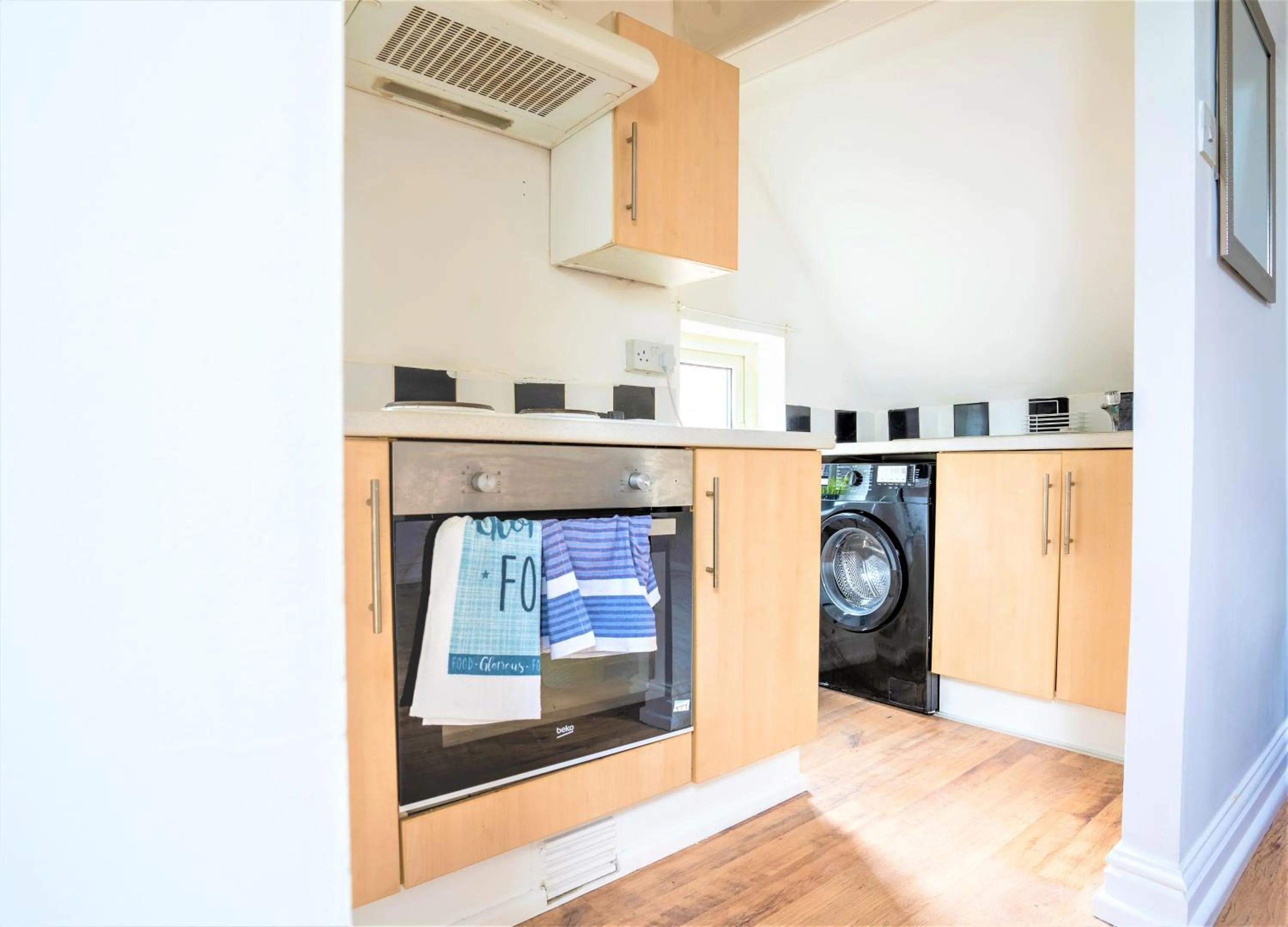 Travellers Stays In The Heart Of Orrell Park