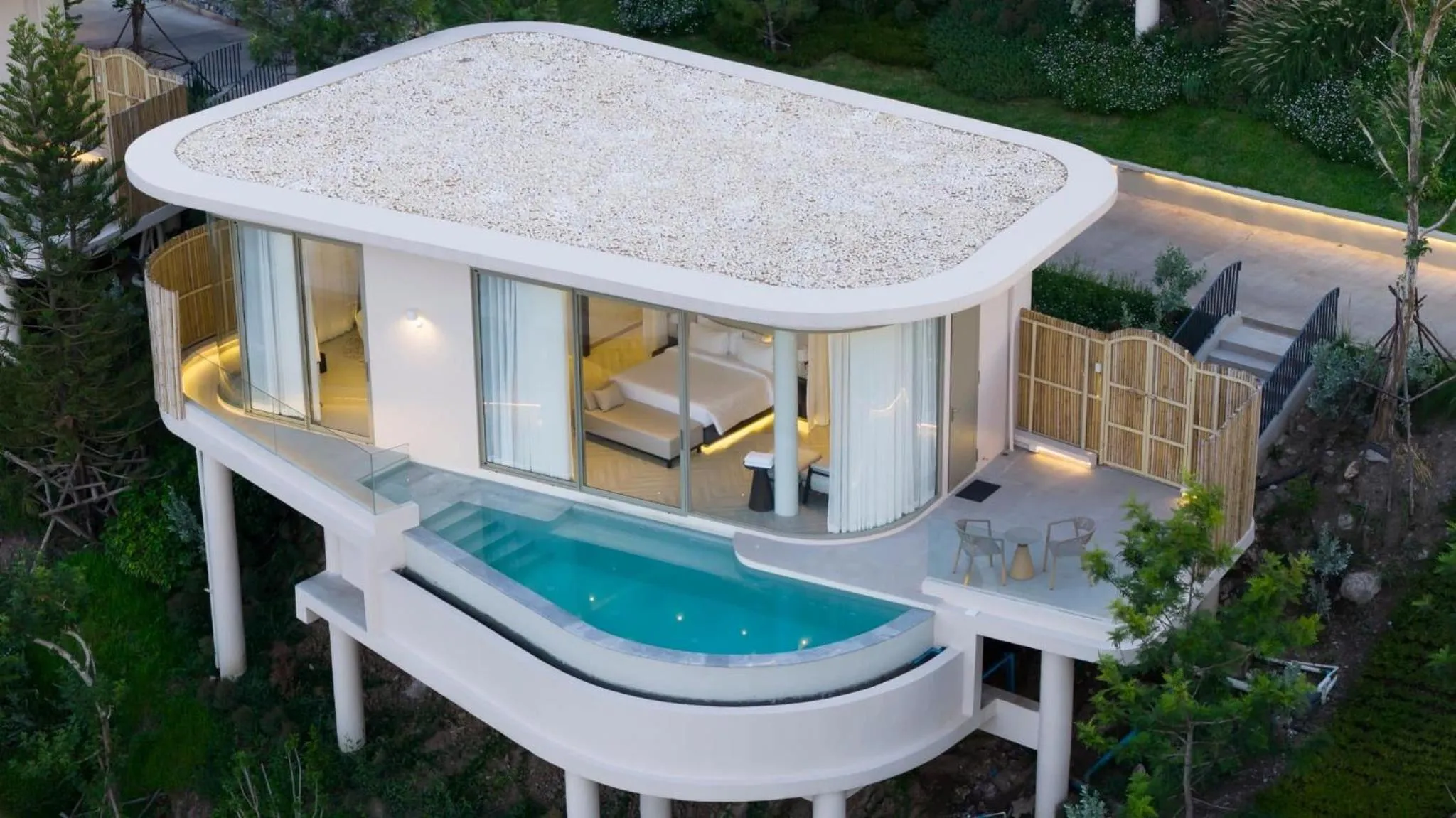 Property building in Kirirhom Khao Kho