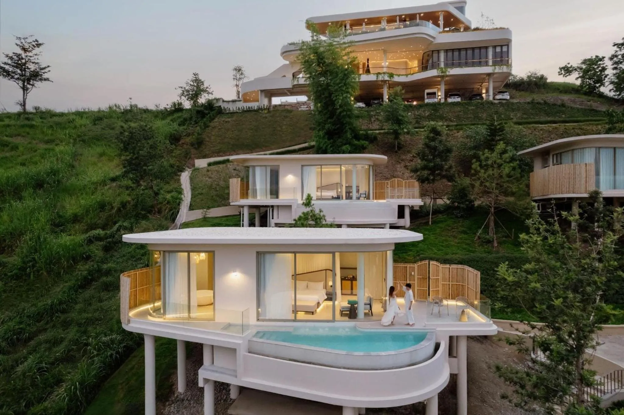 Property building in Kirirhom Khao Kho