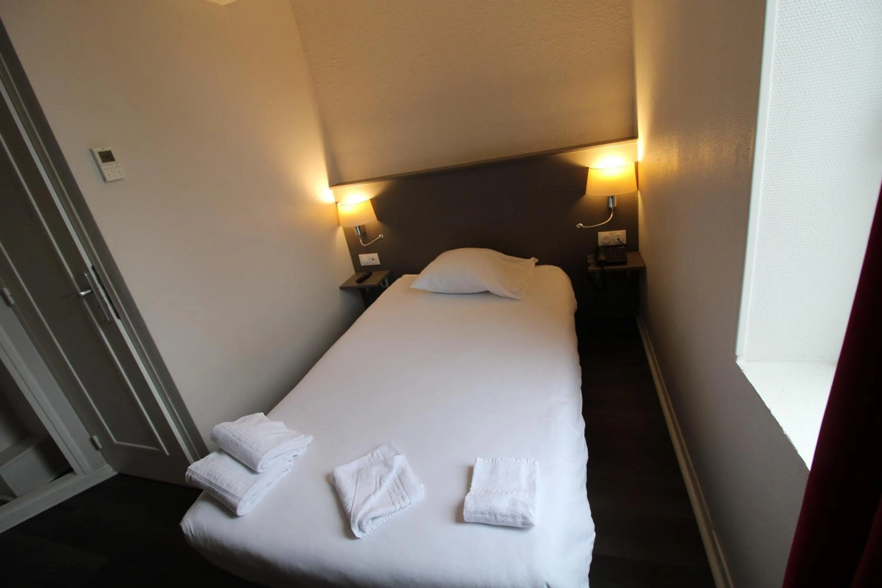 Bed in Hôtel Casabianca