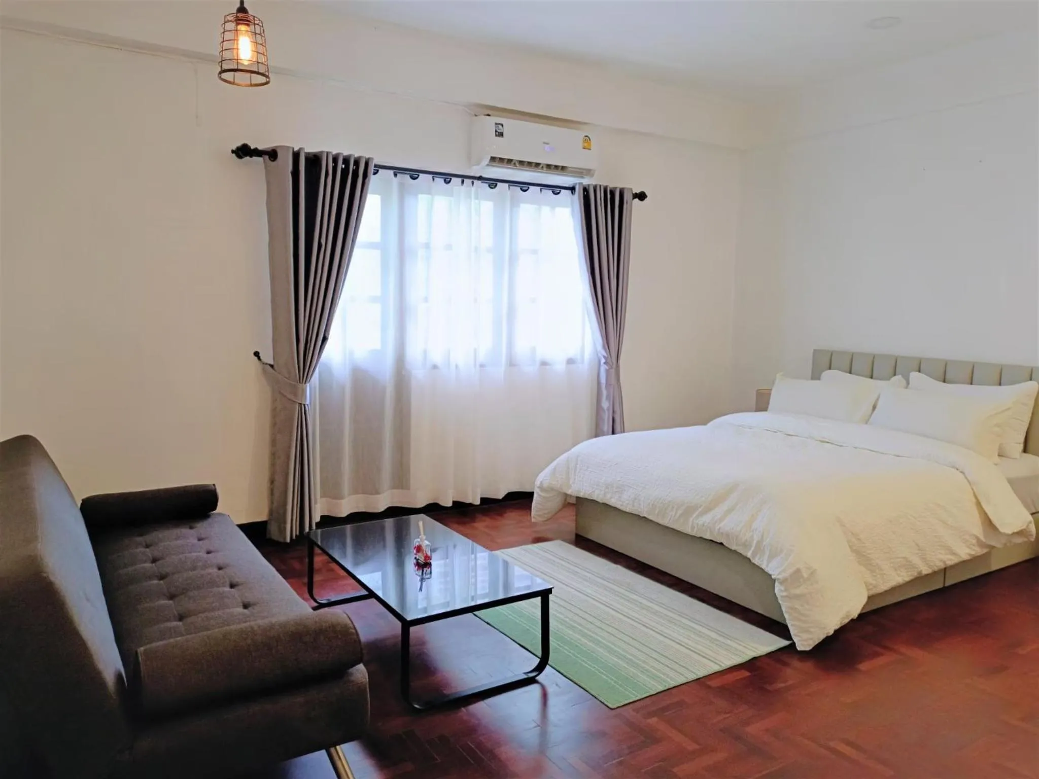 Serena Hostel Nimman9 Chiangmai