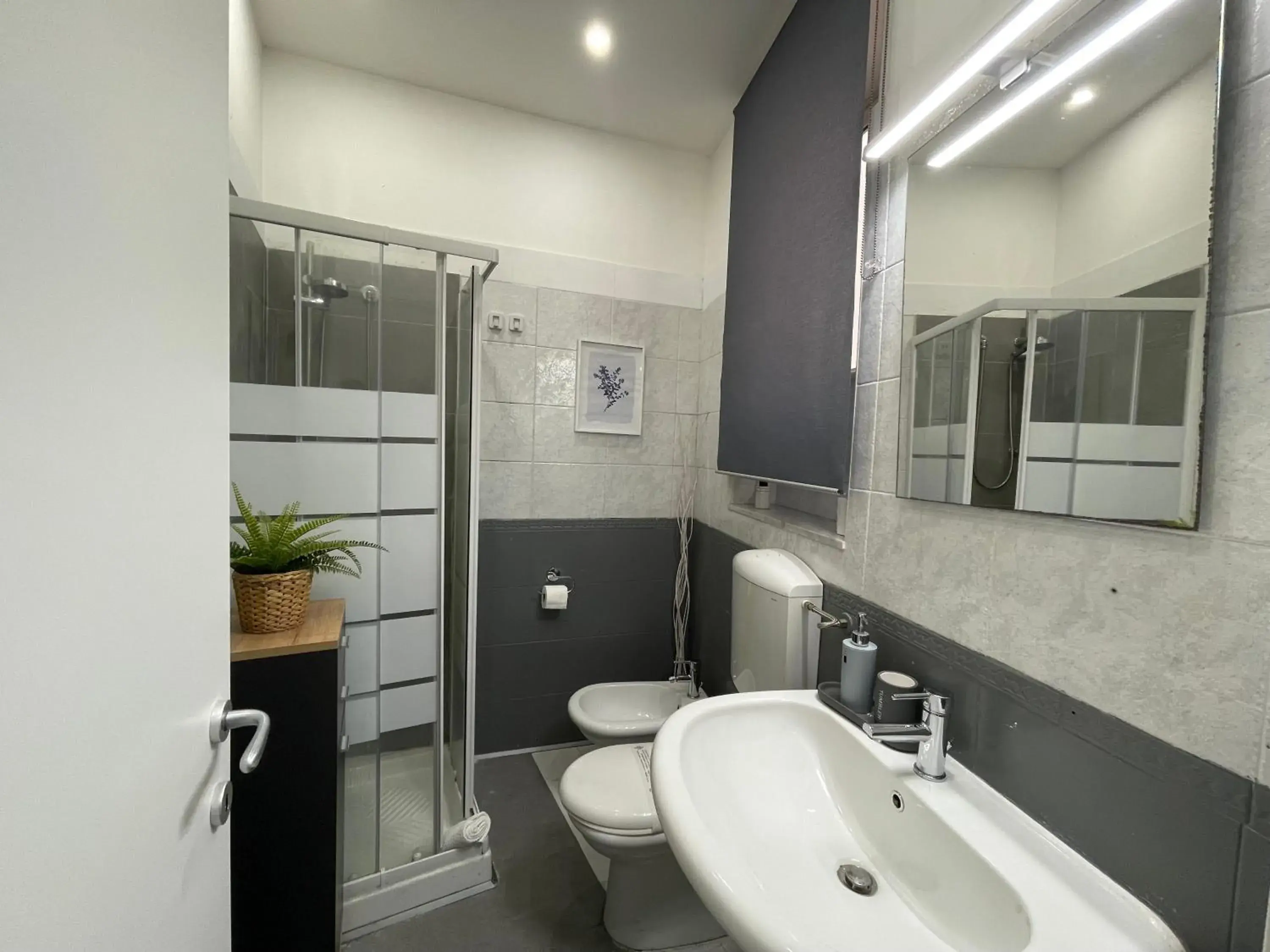 Quadruple Room with Private External Bathroom - single occupancy in BB Essenze Quadruple Room with Private External Bathroom - single occupancy in BB Essenze