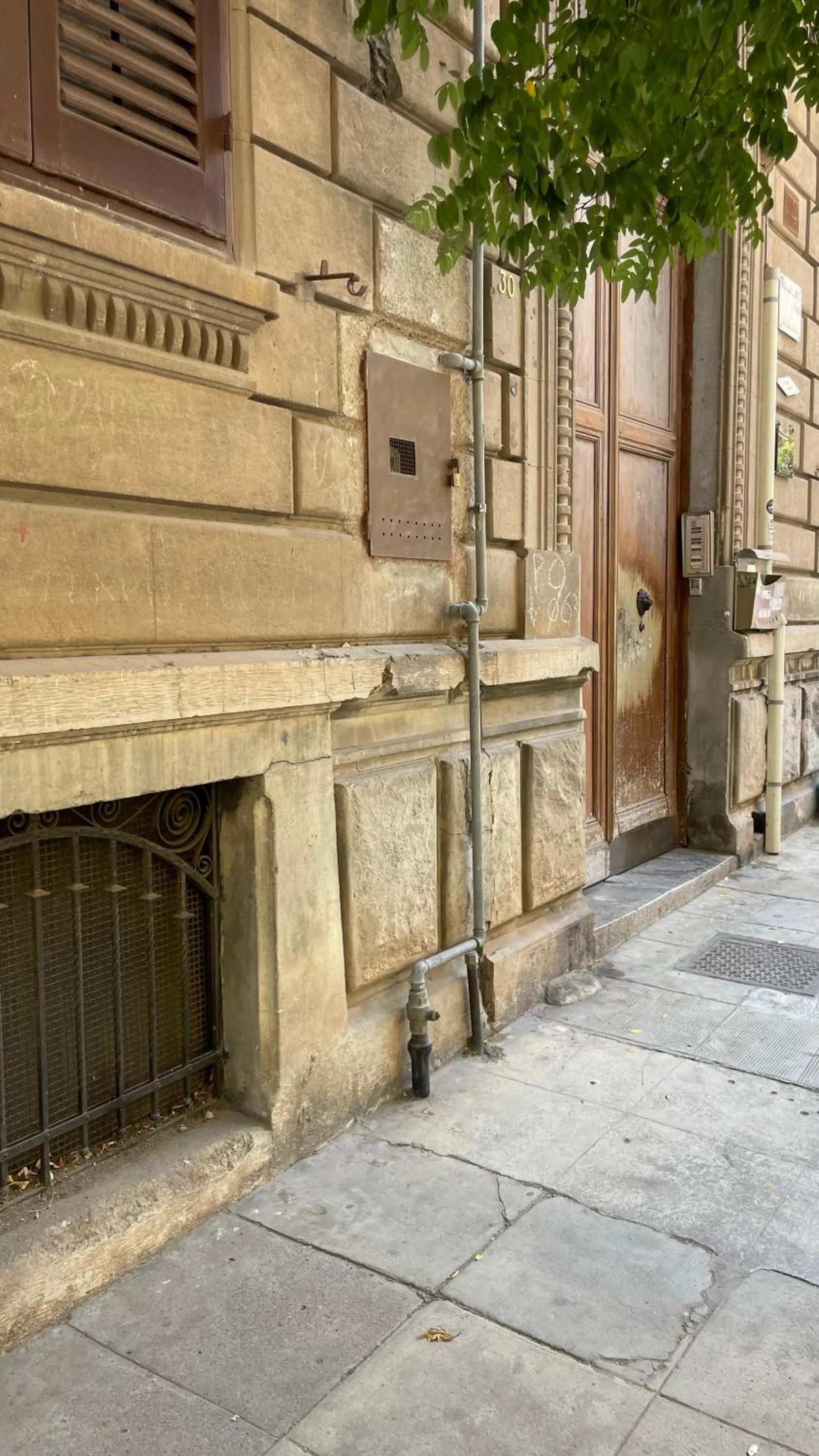 Property building in BB Essenze