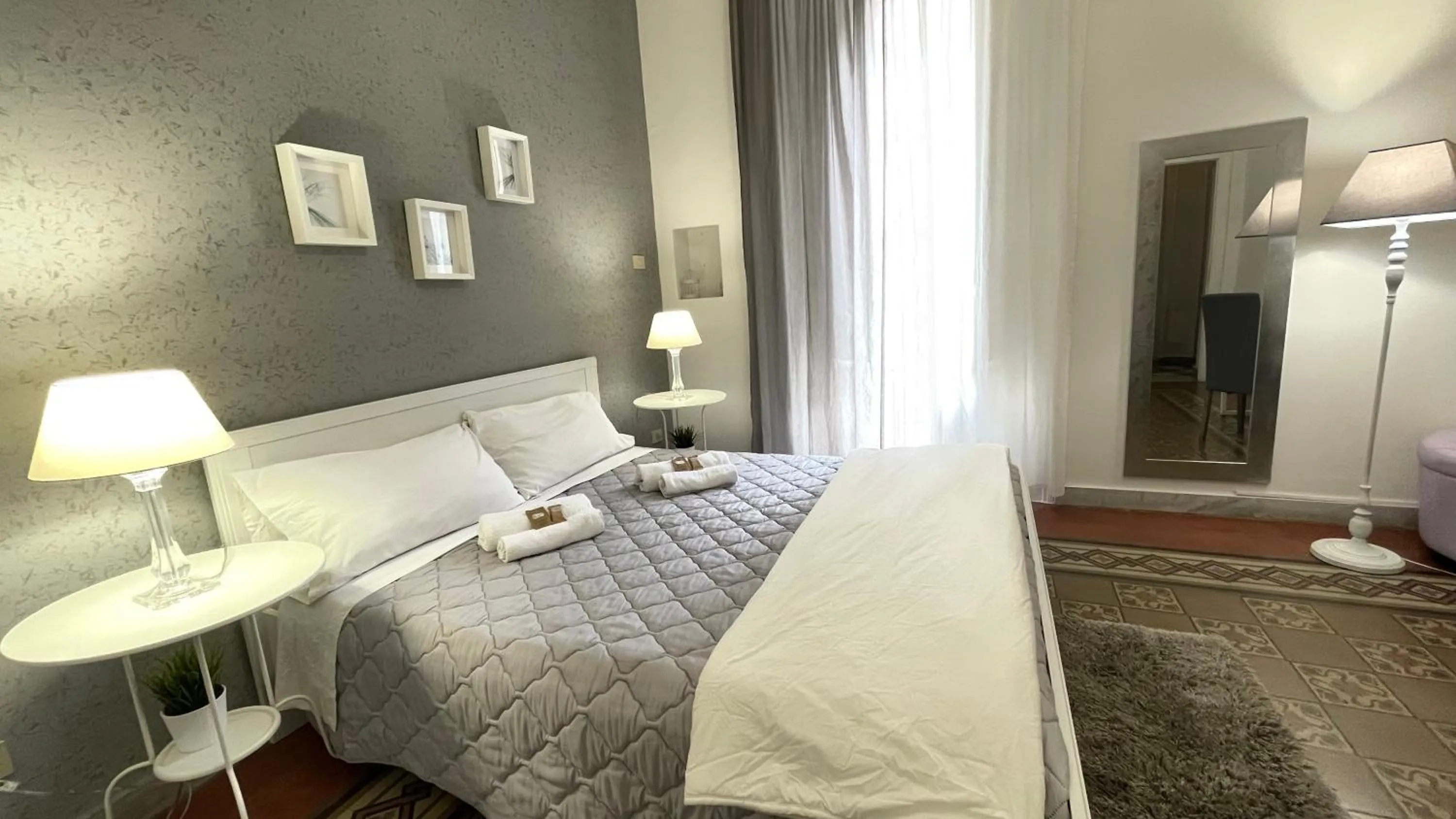 Photo of the whole room in BB Essenze