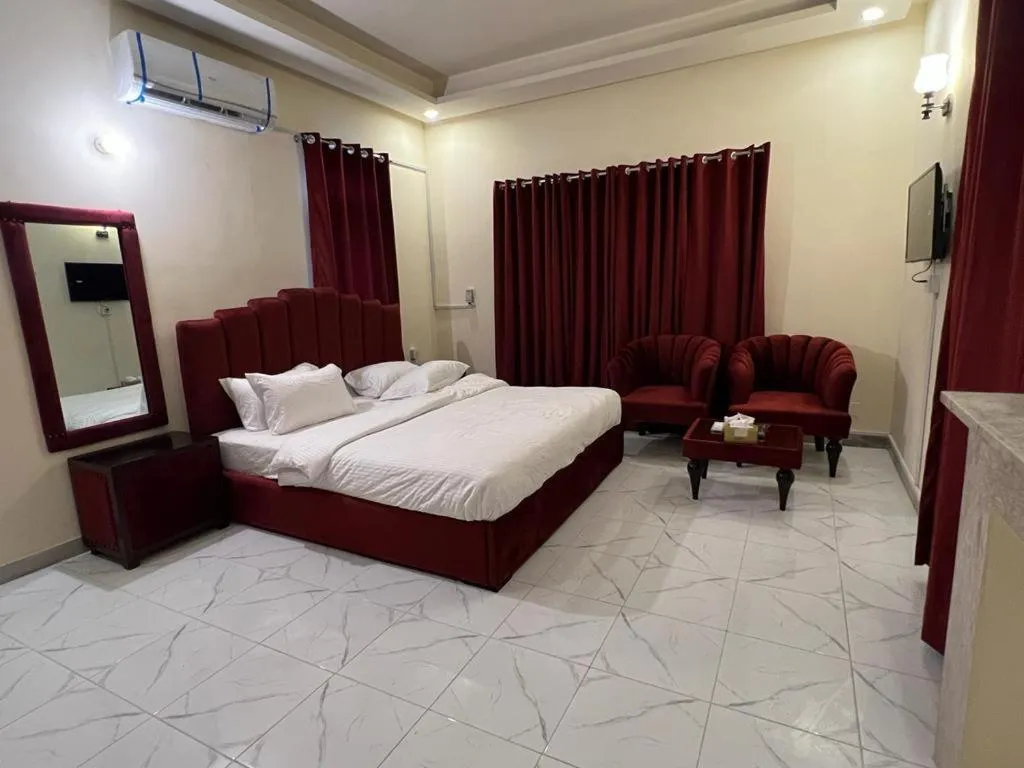 Property building, Bed in Heritage inn B&B Guest House Islamabad