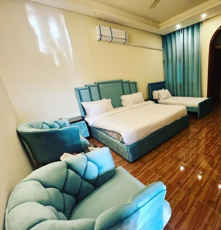 Bed in Heritage inn B&B Guest House Islamabad