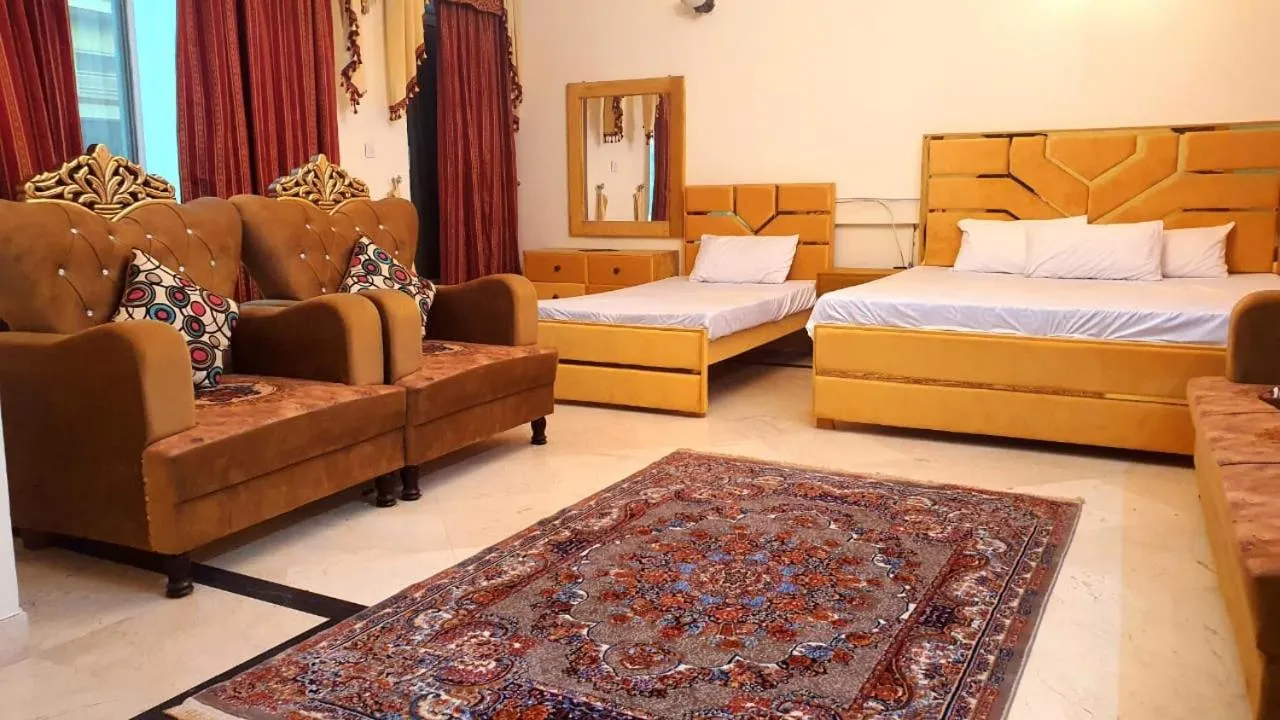 Bed in Heritage inn B&B Guest House Islamabad