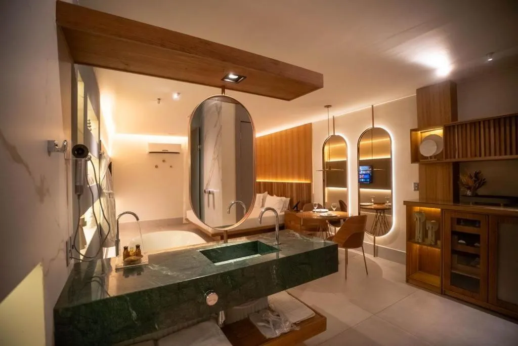 Bathroom in Corinto Hotel