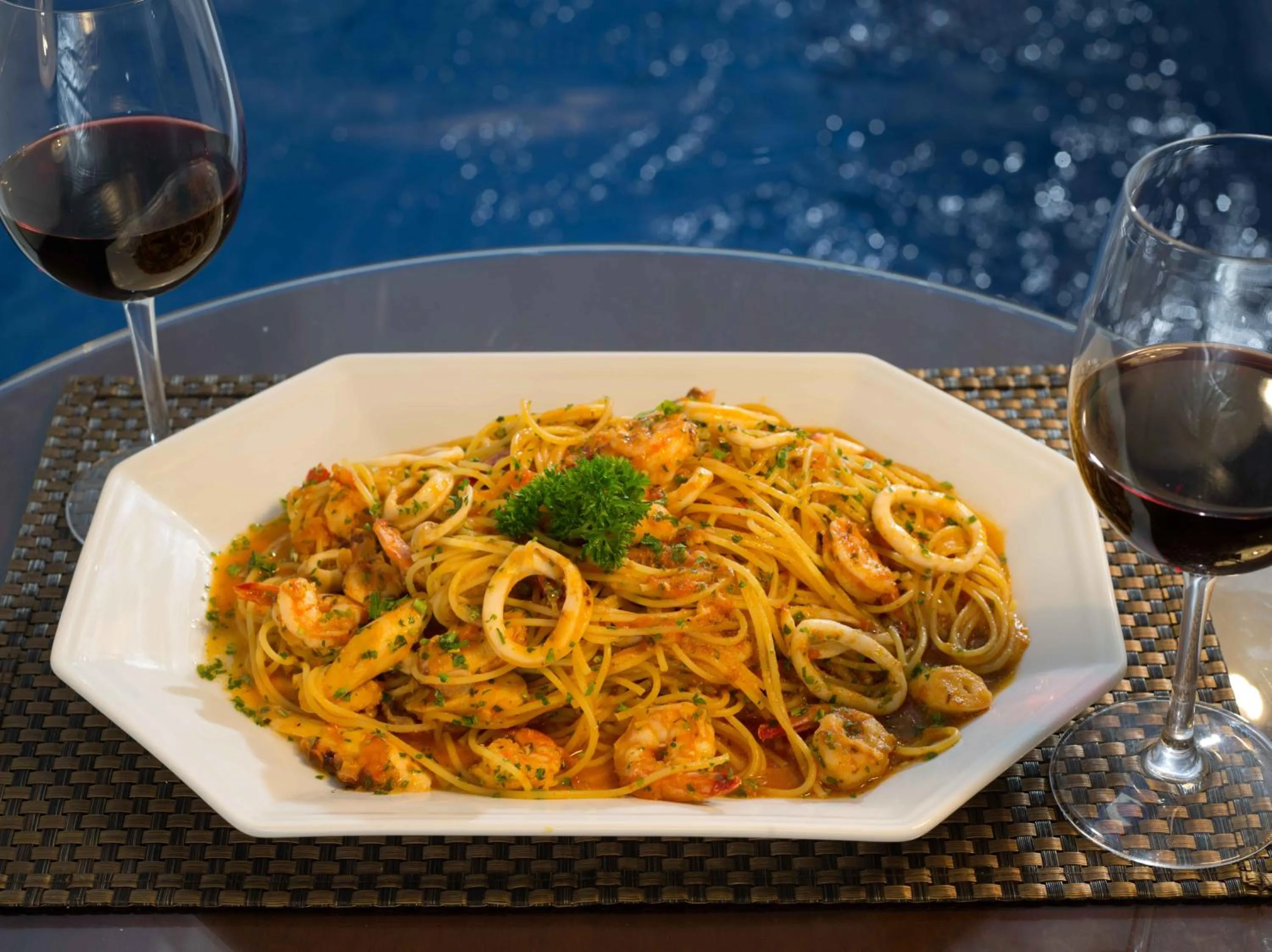 Food and drinks in Corinto Hotel