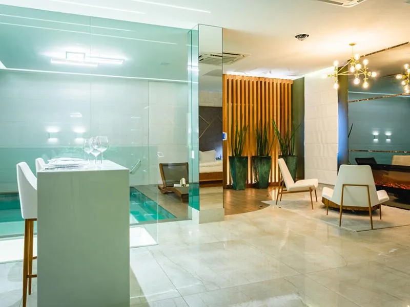 Living room in Corinto Hotel