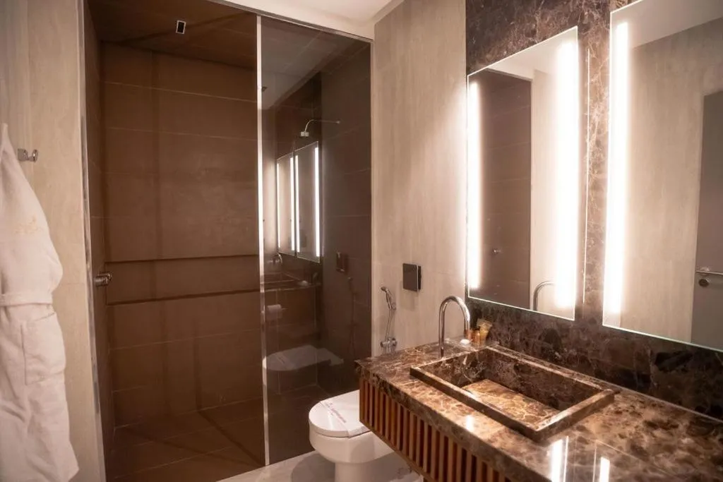 Bathroom in Corinto Hotel