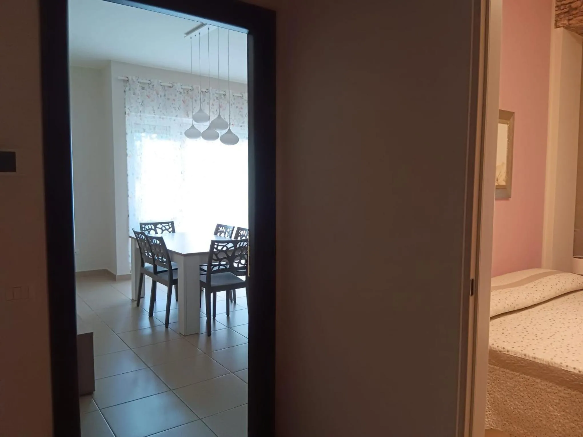 Facade/entrance, Bed in Le Comunicazioni