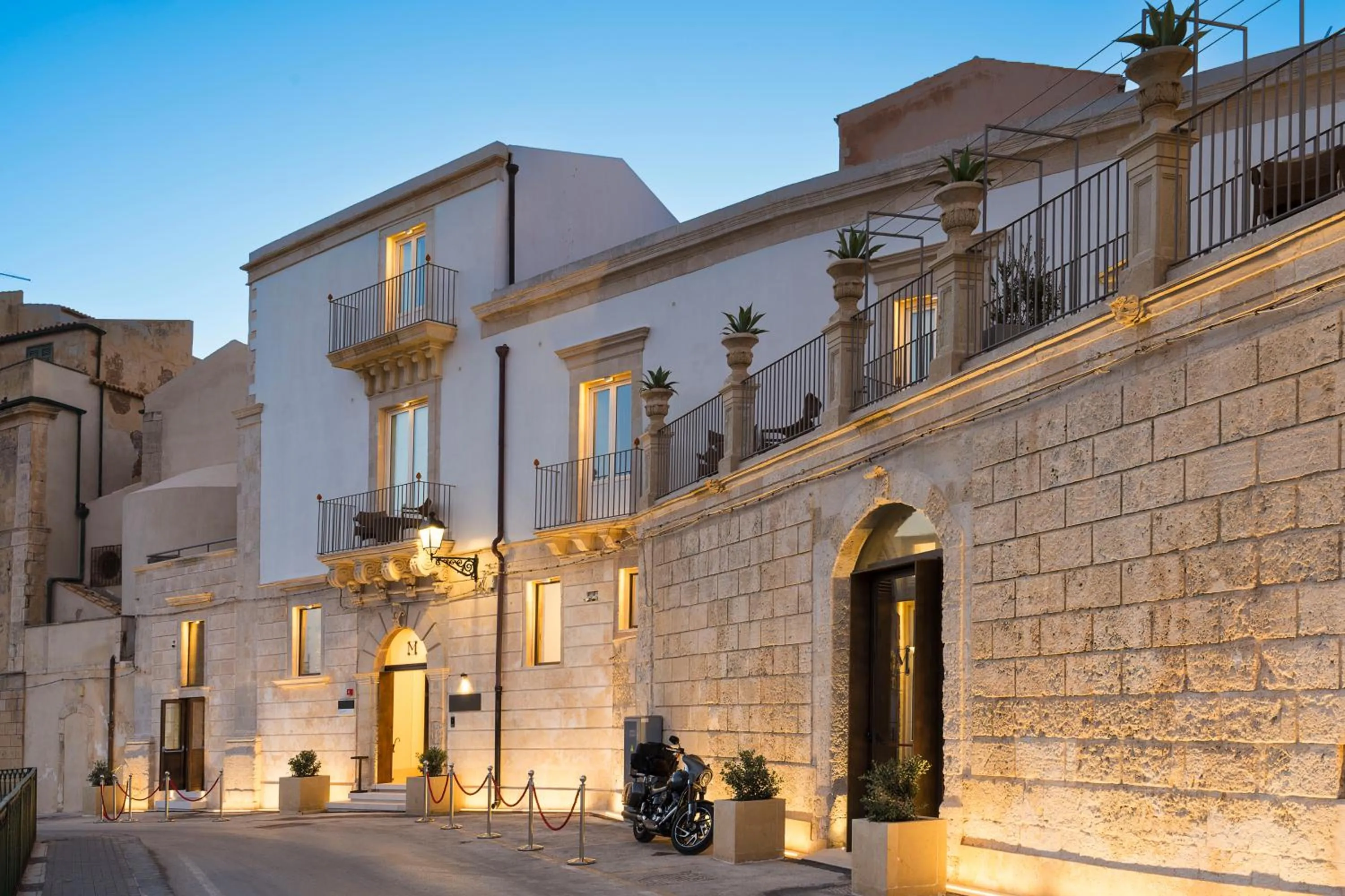Property building in Maniace Boutique Hotel Ortigia - UNA Esperienze