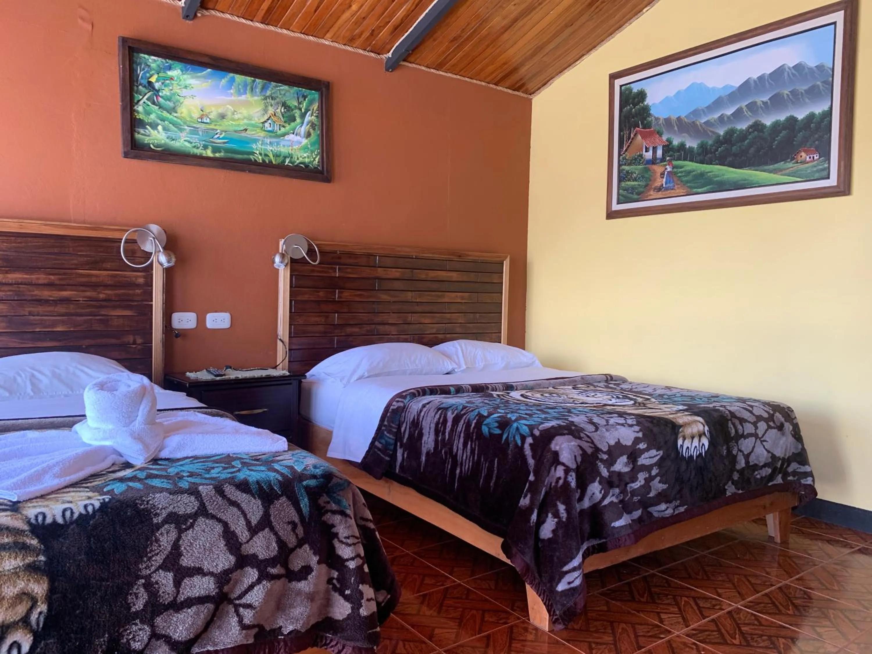 Photo of the whole room, Bed in Cabinas Vista Al Golfo