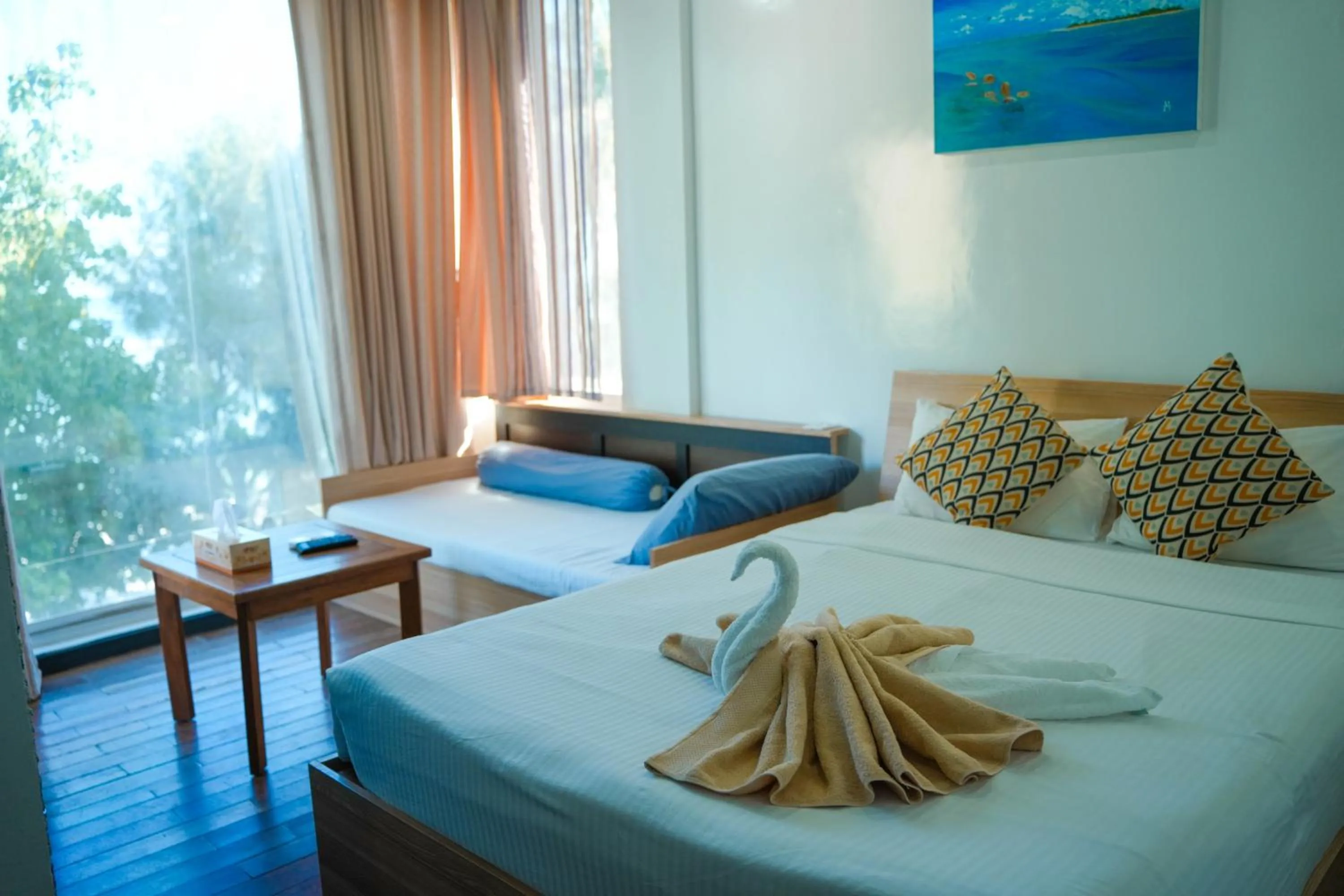 Bed in Ripple Beach Inn