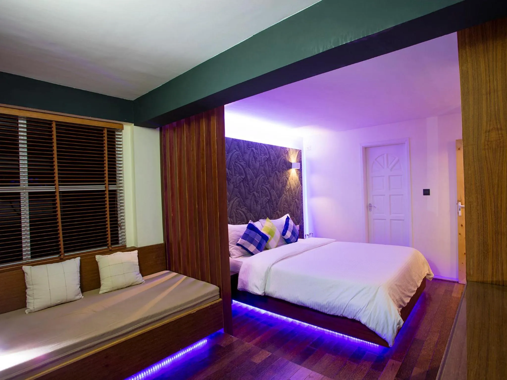 Bedroom, Bed in Ripple Beach Inn