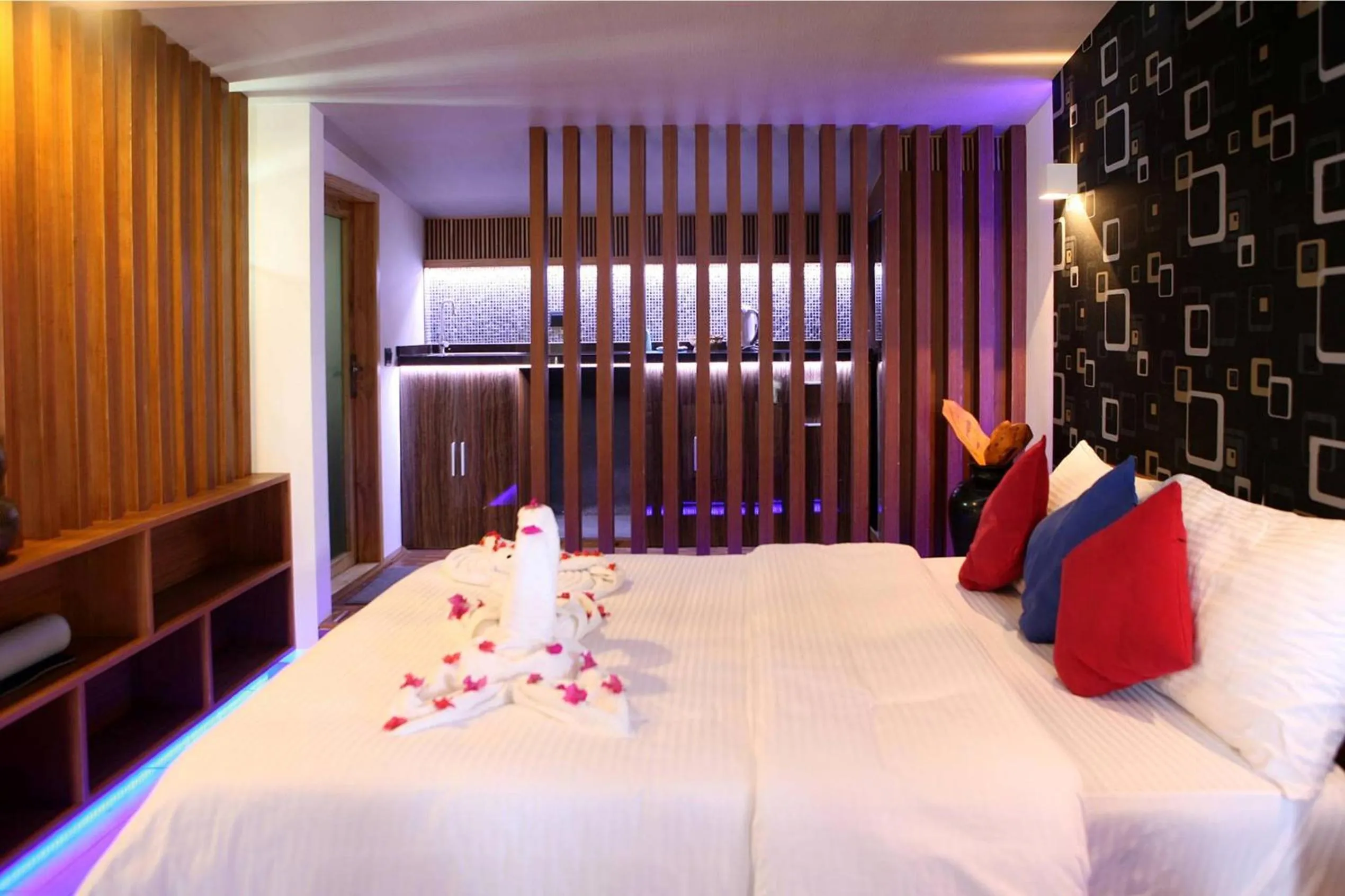 Bedroom, Bed in Ripple Beach Inn