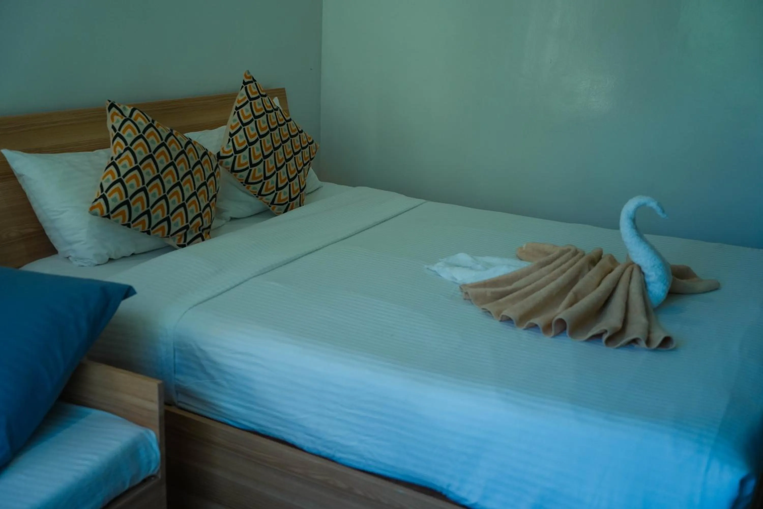 Bed in Ripple Beach Inn