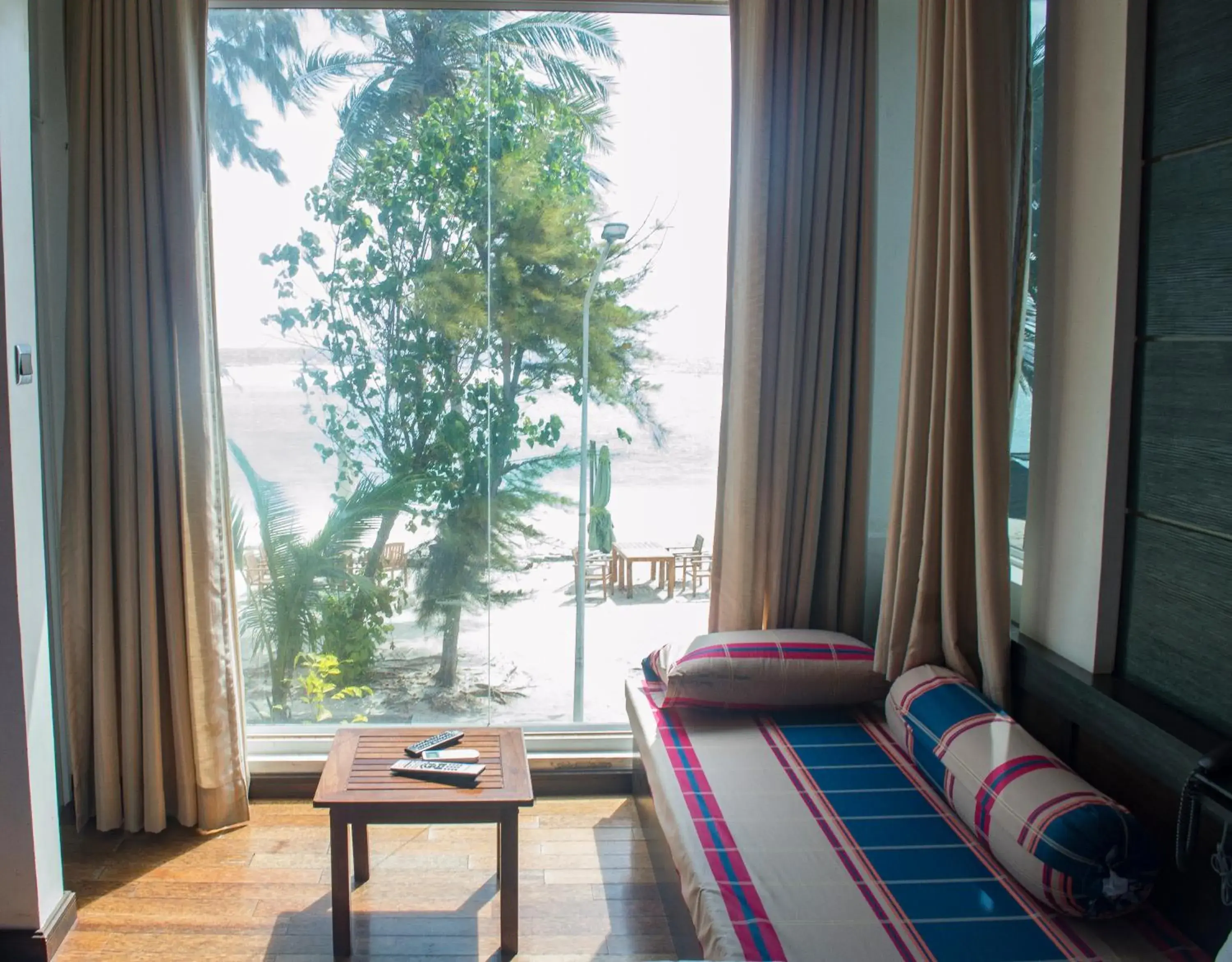 Sea view in Ripple Beach Inn Sea view in Ripple Beach Inn