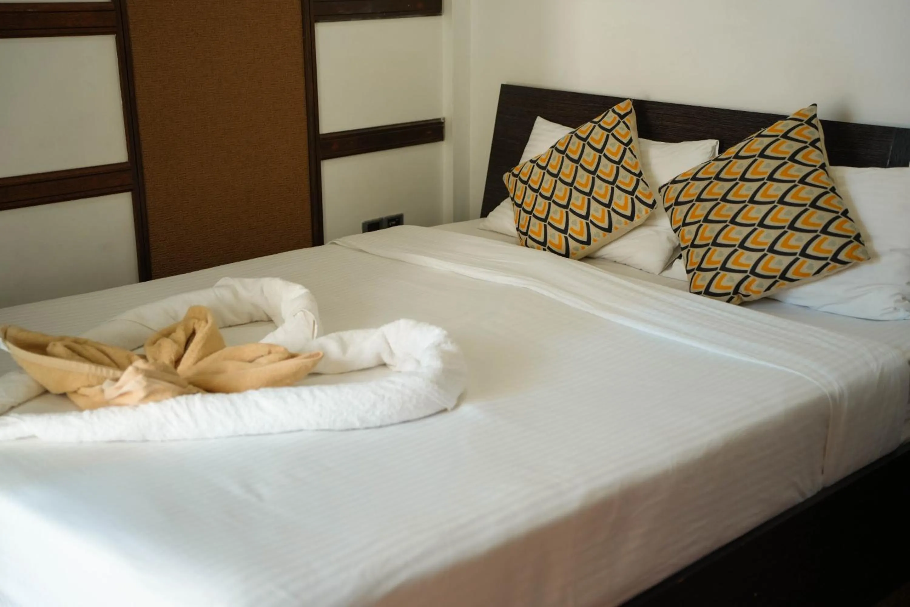 Bed in Ripple Beach Inn