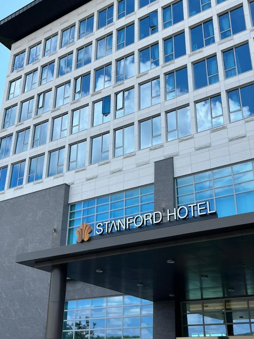 Property building in Stanford hotel Andong Property building in Stanford hotel Andong