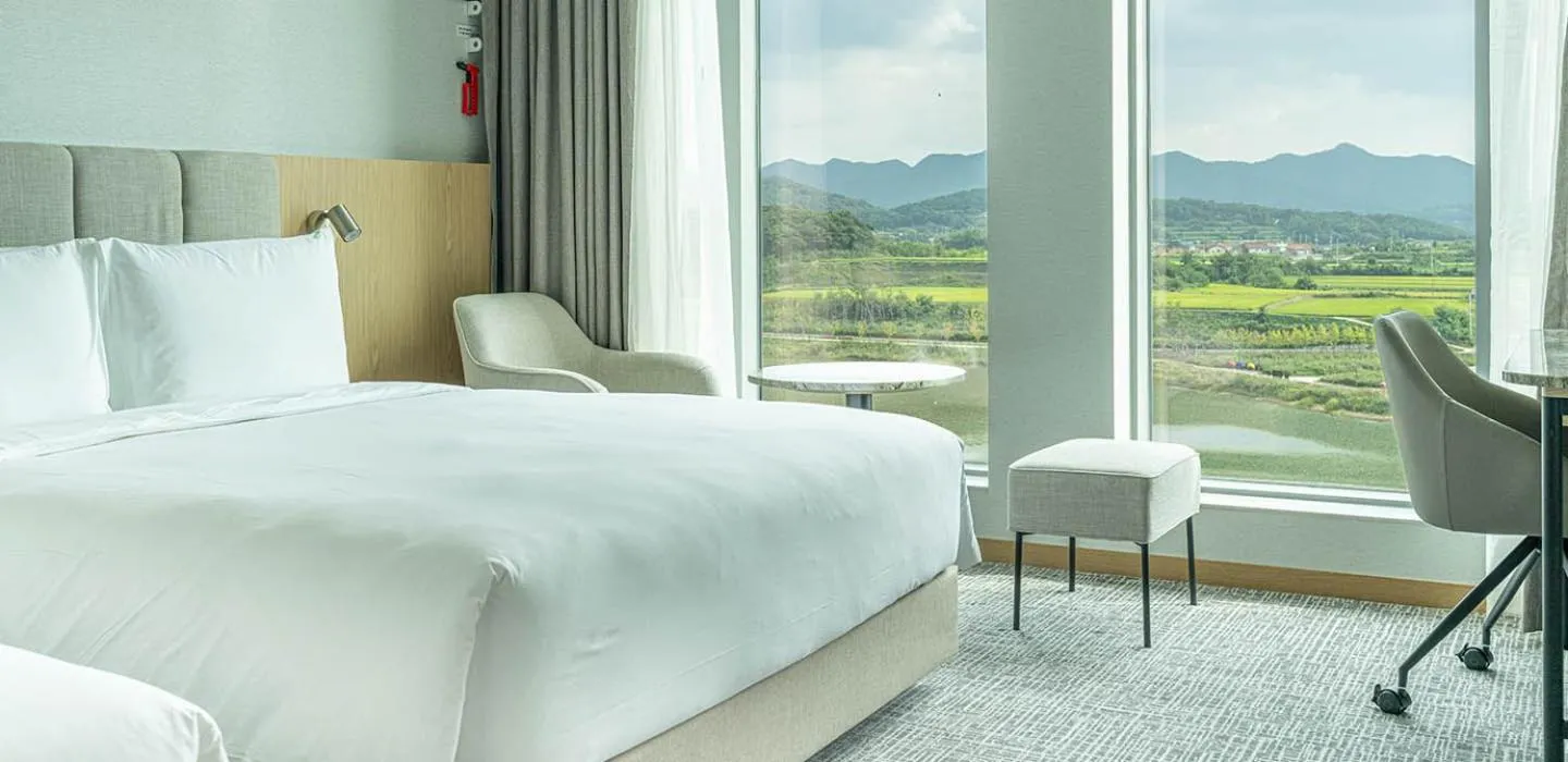 Bed in Stanford hotel Andong