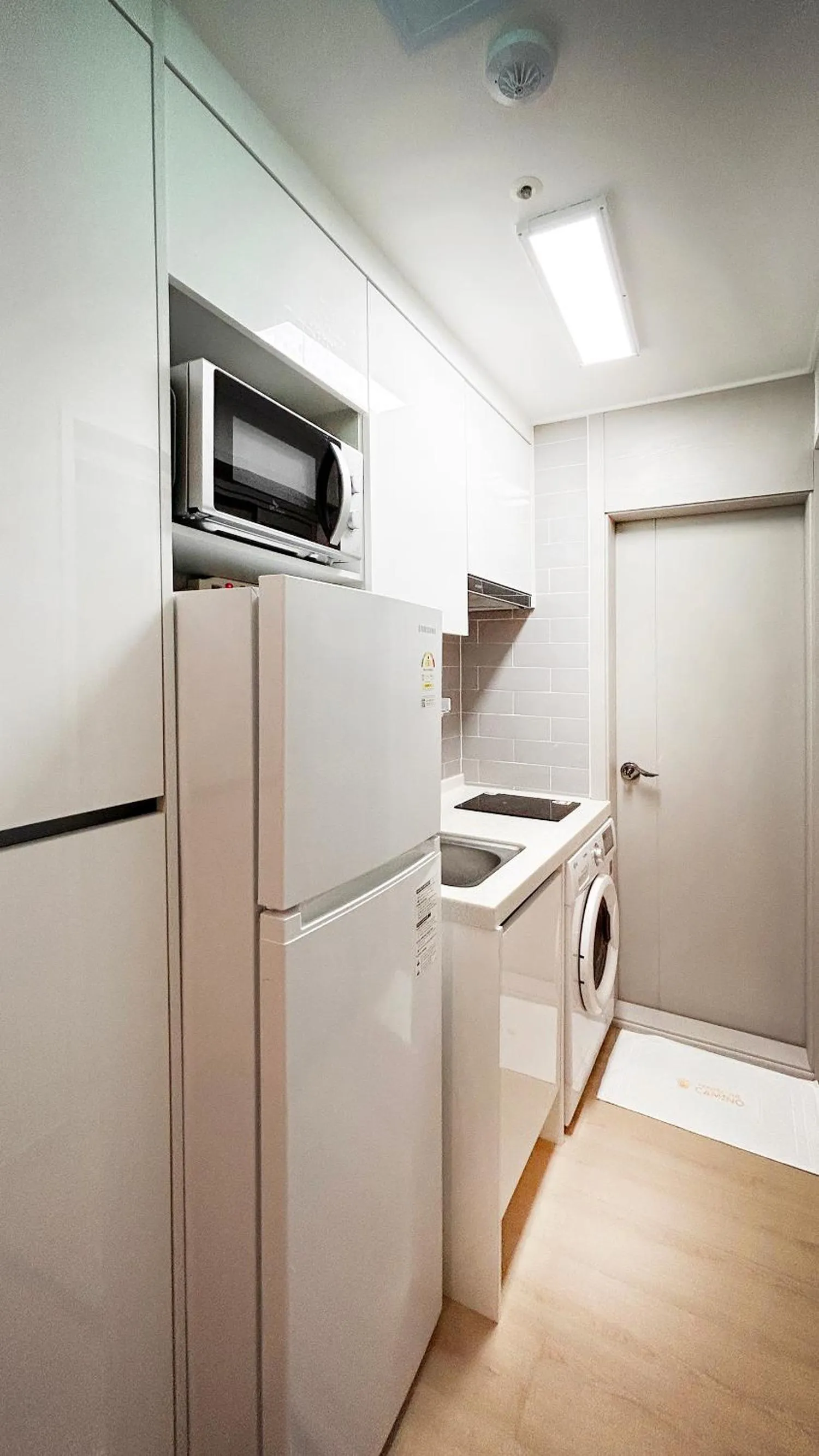 Kitchen or kitchenette in Hostel the Camino Seoul