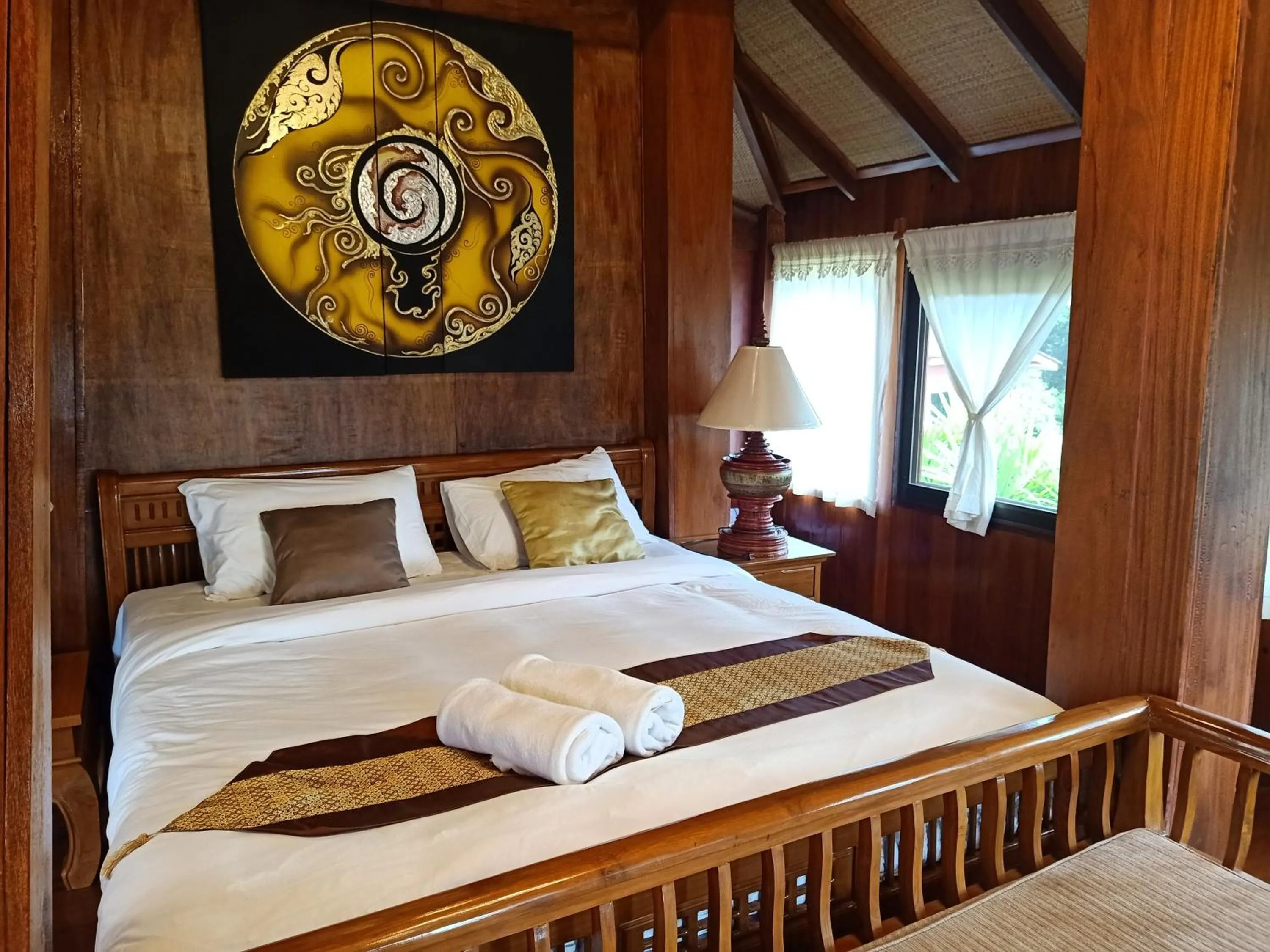 Bed in Insda Wellness Resort
