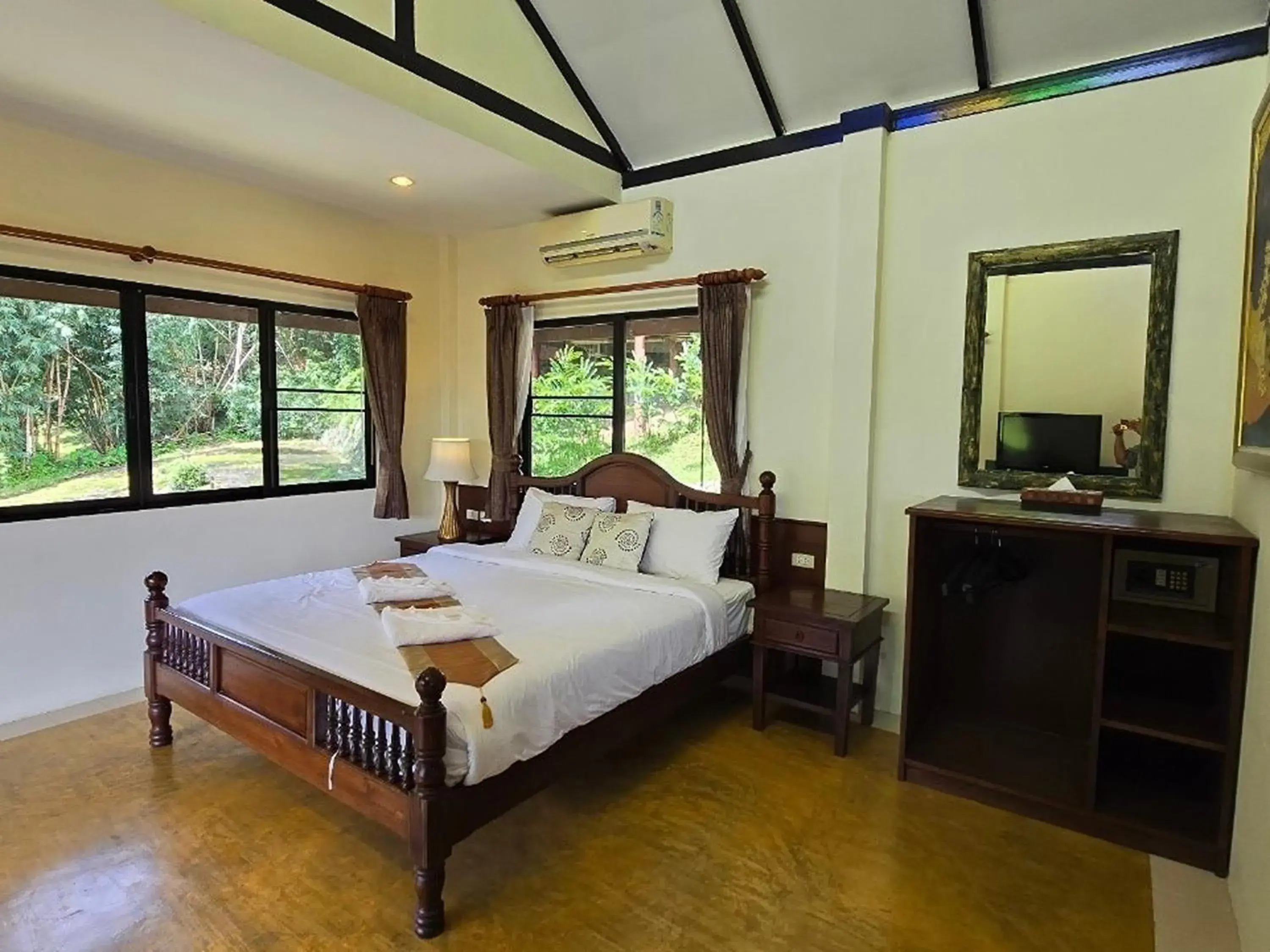 Bed in Insda Wellness Resort Bed in Insda Wellness Resort