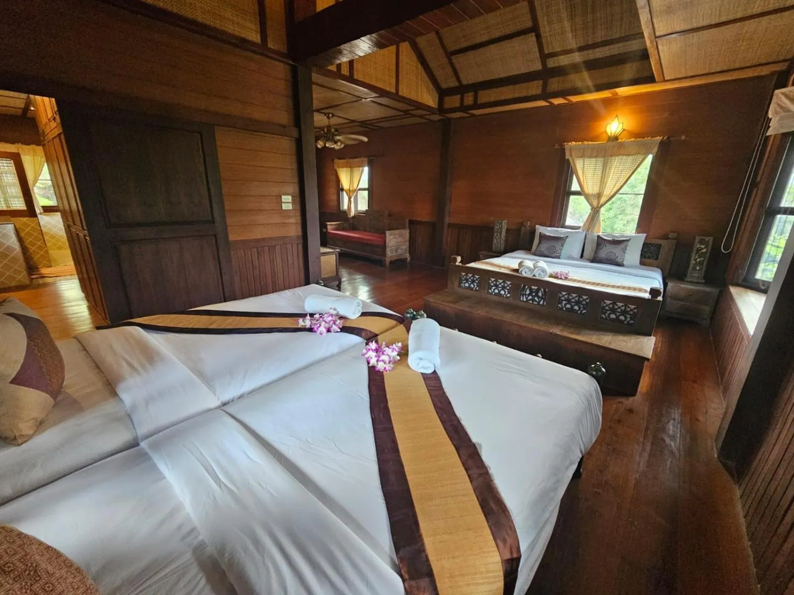 Bed in Insda Wellness Resort