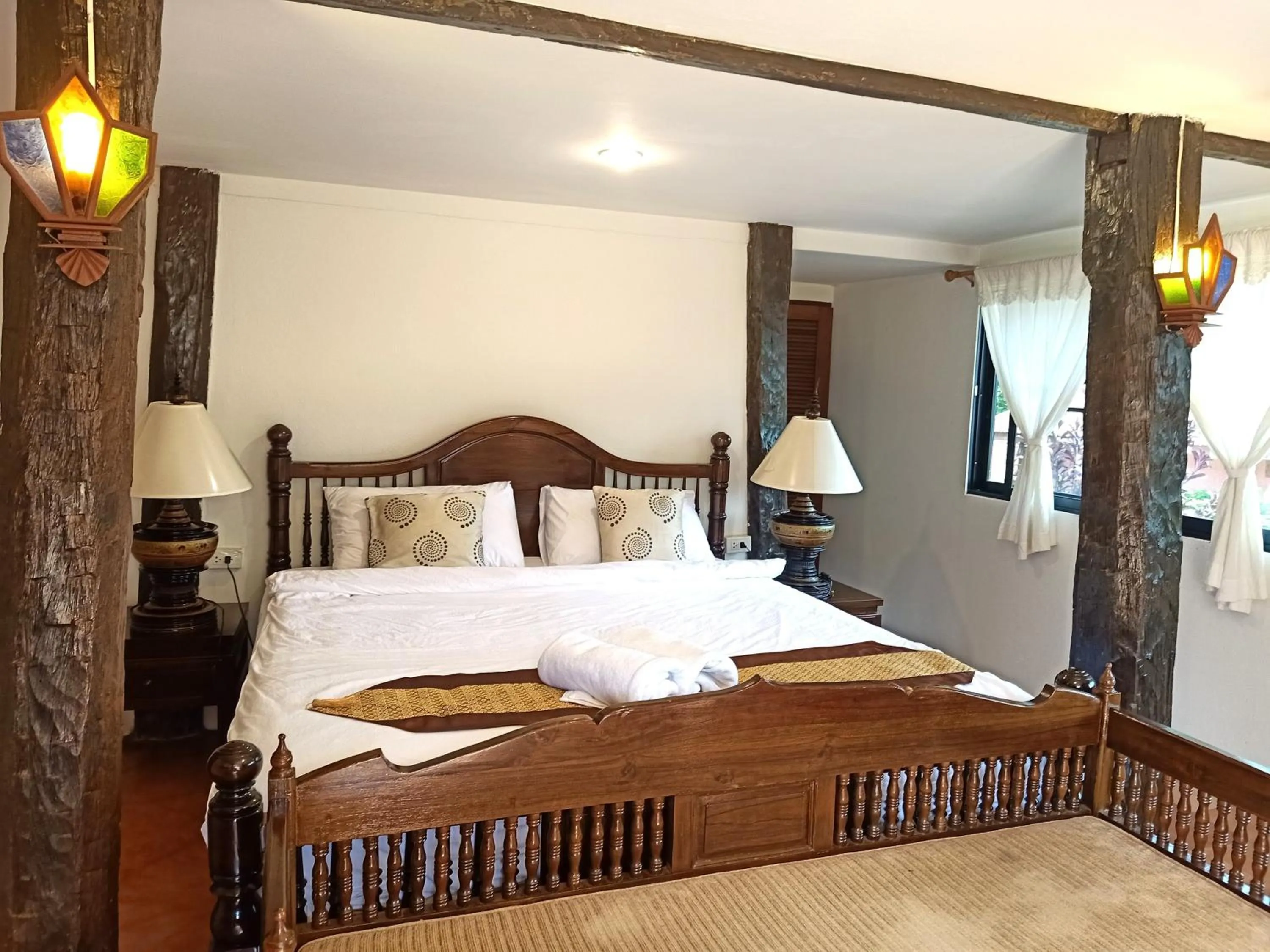 Bed in Insda Wellness Resort